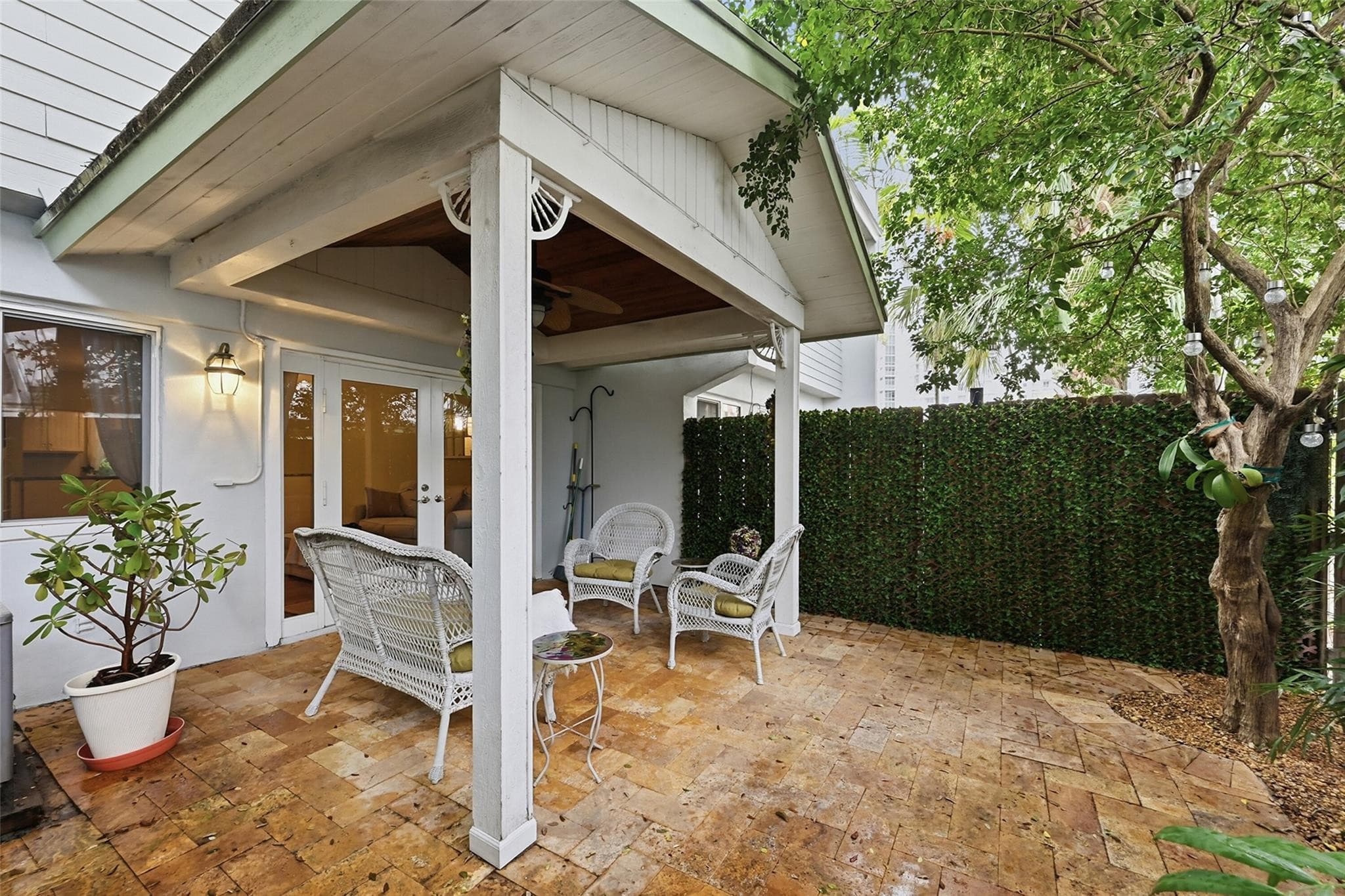 705 NE 1st Street 2, Fort Lauderdale, FL 33301 — photo 22 of 41