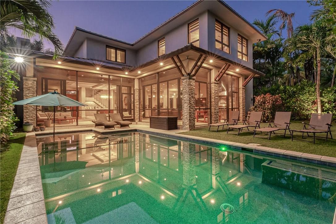 404 NE 13th Avenue, Fort Lauderdale, FL 33301 — photo 3 of 33