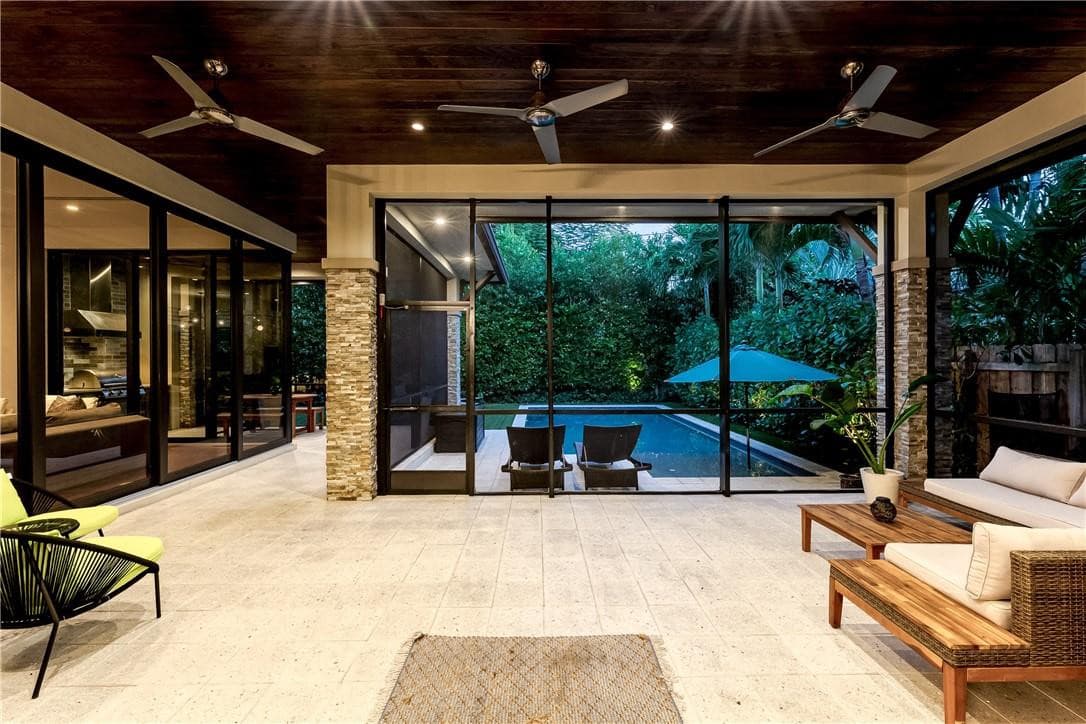 404 NE 13th Avenue, Fort Lauderdale, FL 33301 — photo 8 of 33