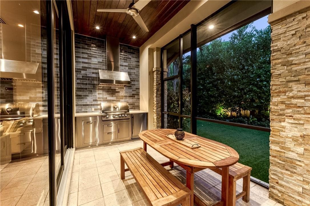 404 NE 13th Avenue, Fort Lauderdale, FL 33301 — photo 9 of 33