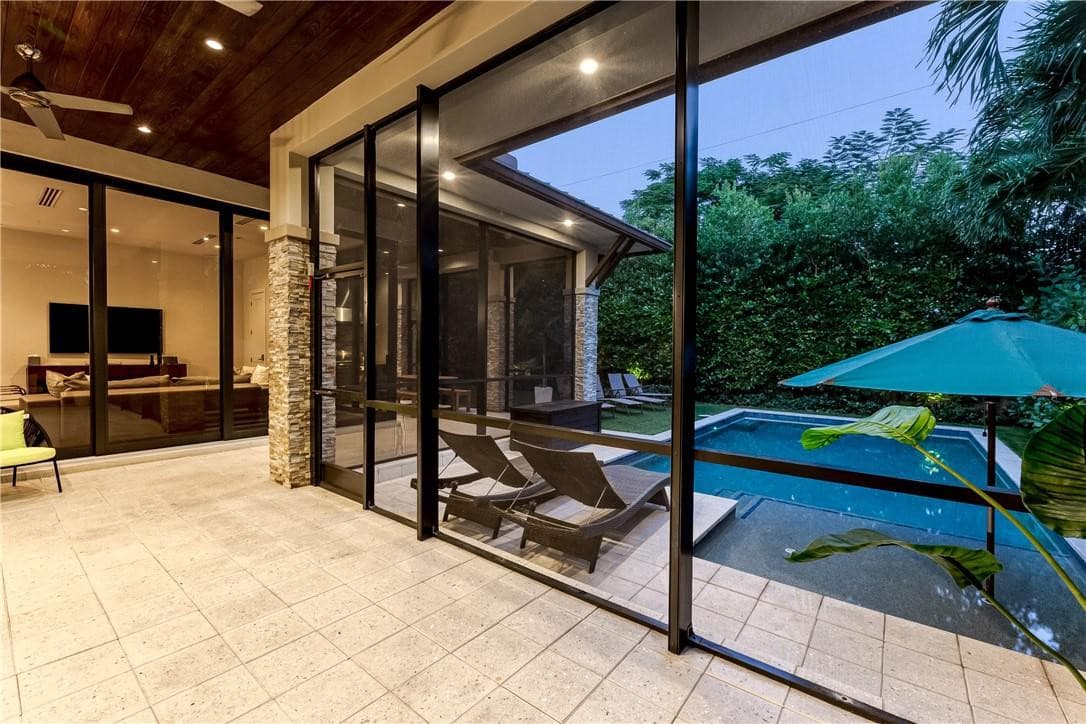 404 NE 13th Avenue, Fort Lauderdale, FL 33301 — photo 10 of 33
