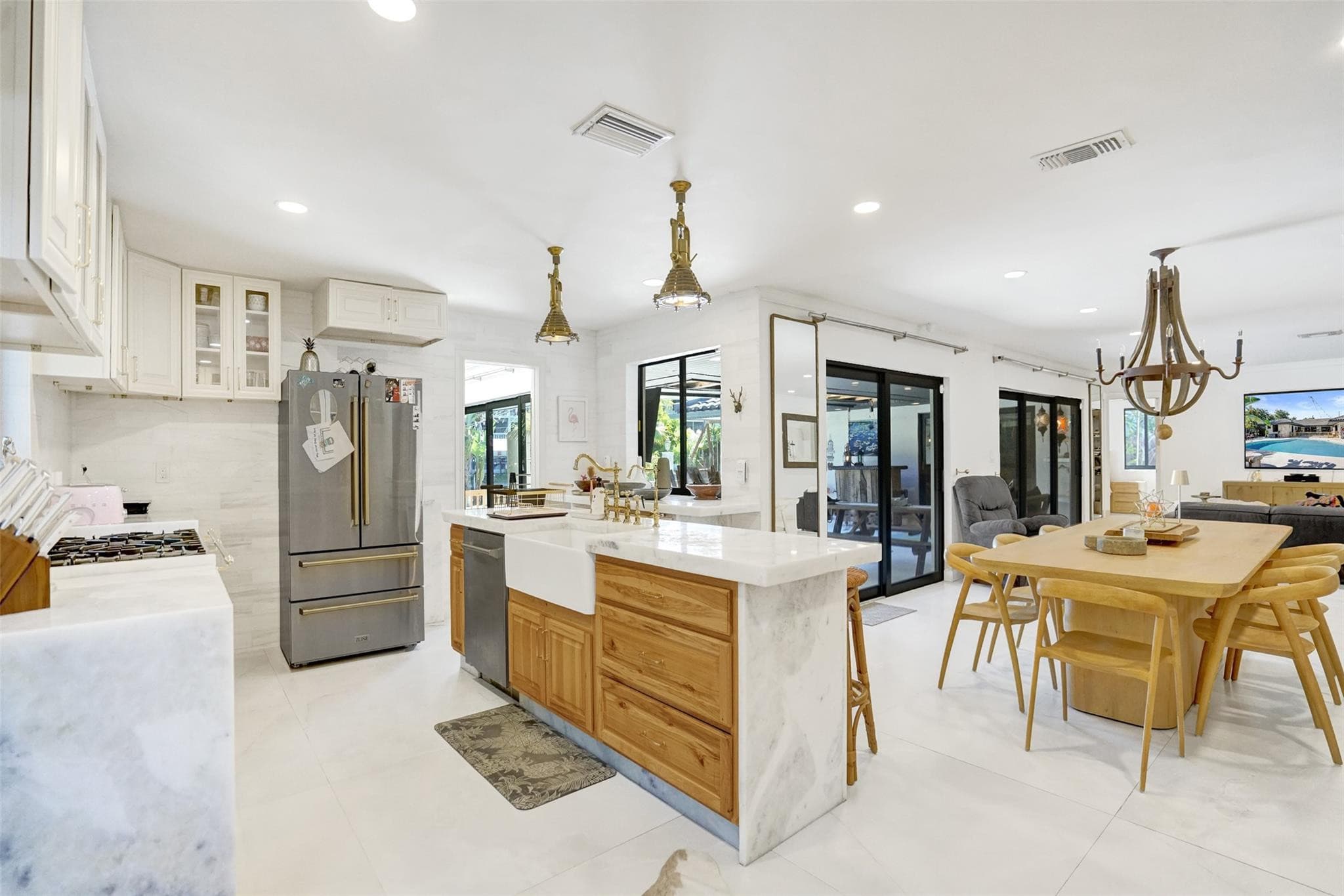 313 Layne Boulevard, Hallandale Beach, FL 33009 — photo 12 of 48