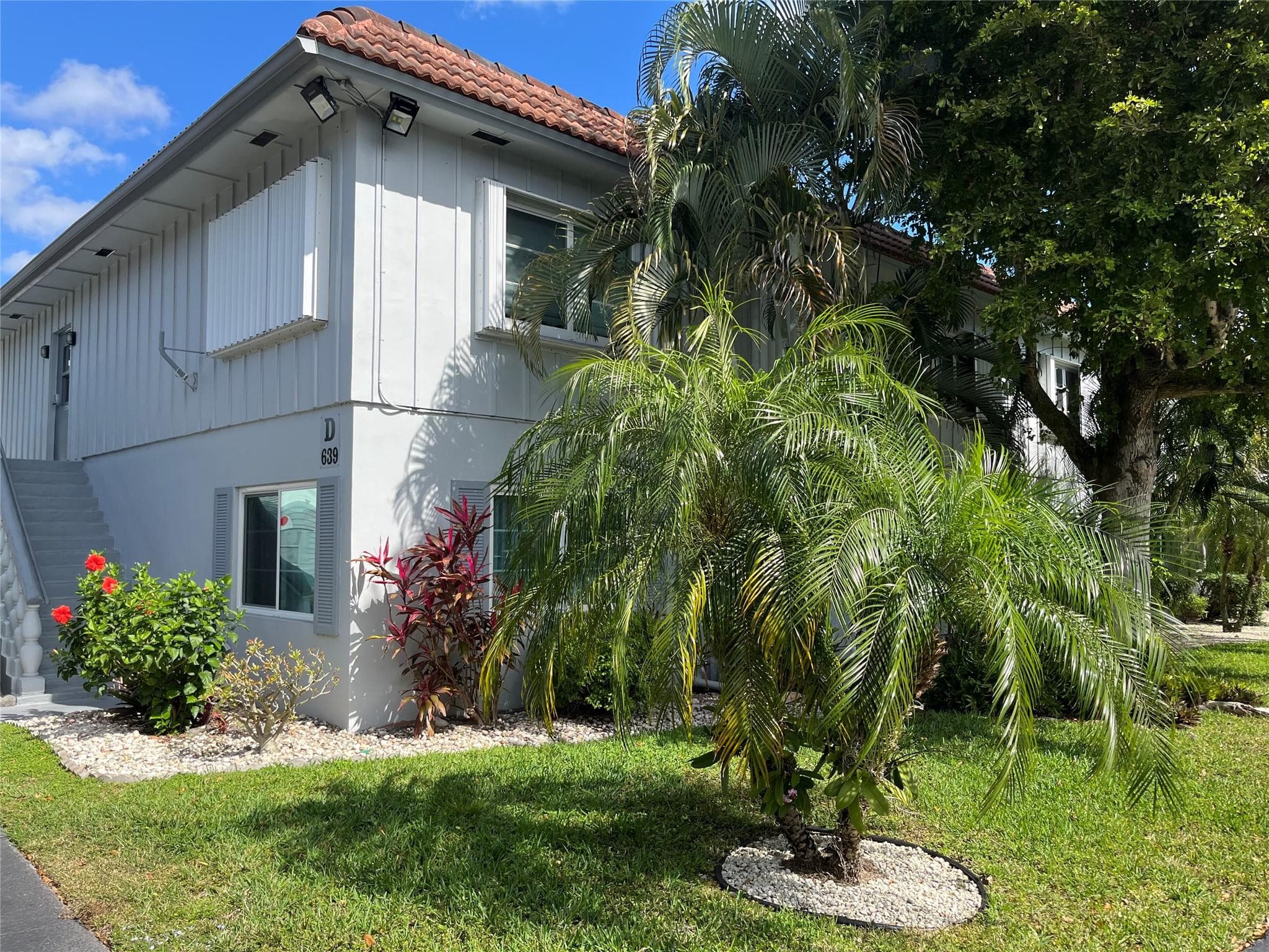 639 W Oakland Park Boulevard 104-D, Oakland Park, FL 33311 — photo 15 of 34