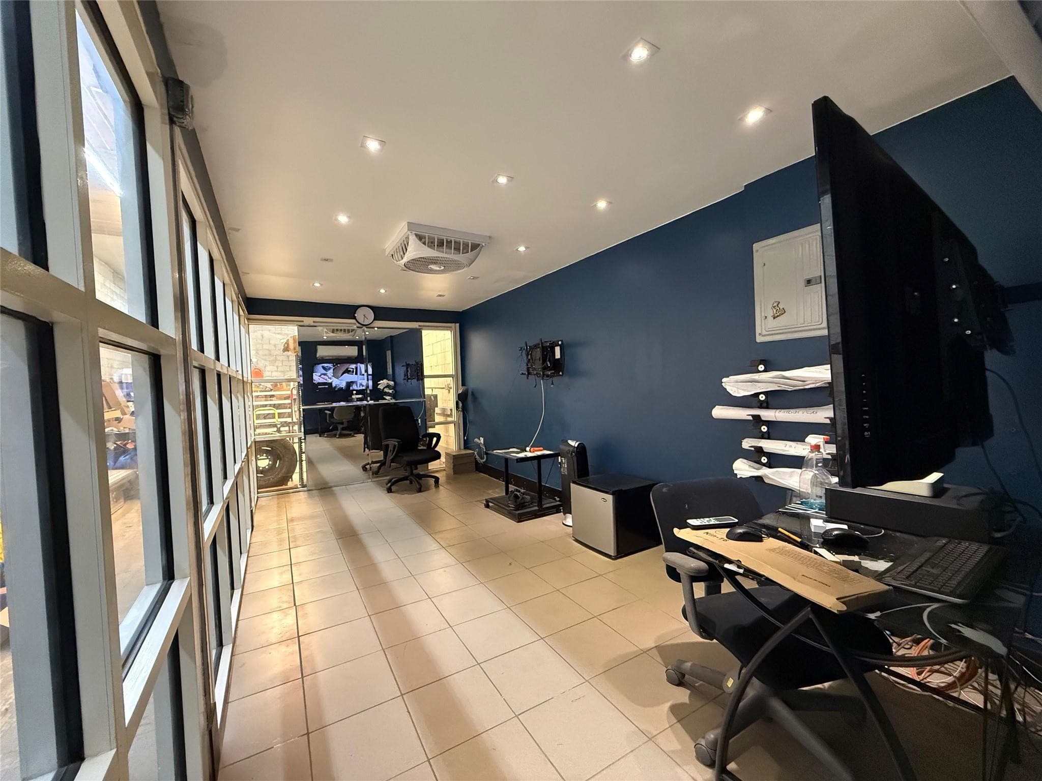 7750 NW 71st Street 119A, Miami, FL 33166 — photo 1 of 21