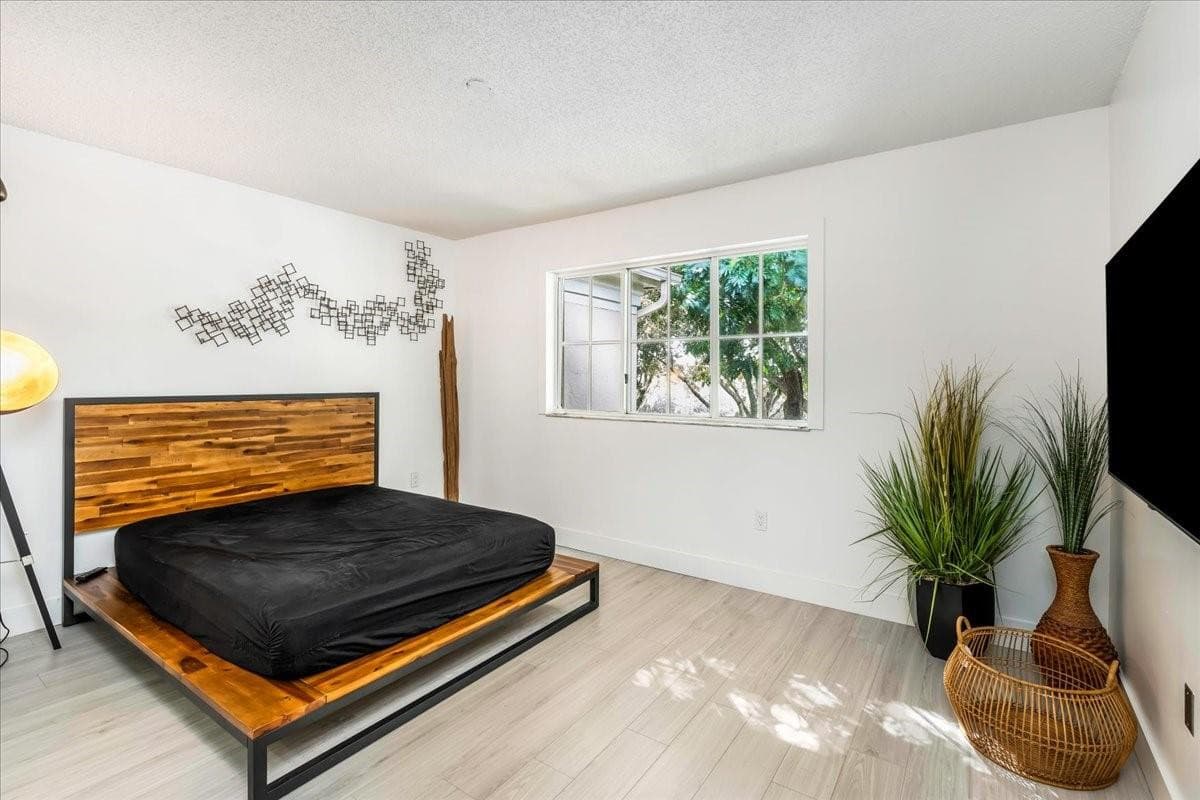 2452 Centergate Drive 202, Miramar, FL 33025 — photo 17 of 37