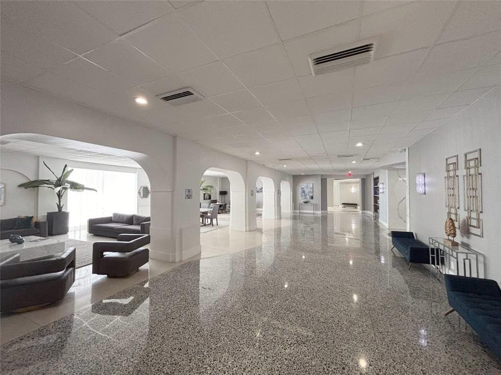 3140 S Ocean Drive 809, Hallandale Beach, FL 33009 — photo 20 of 32