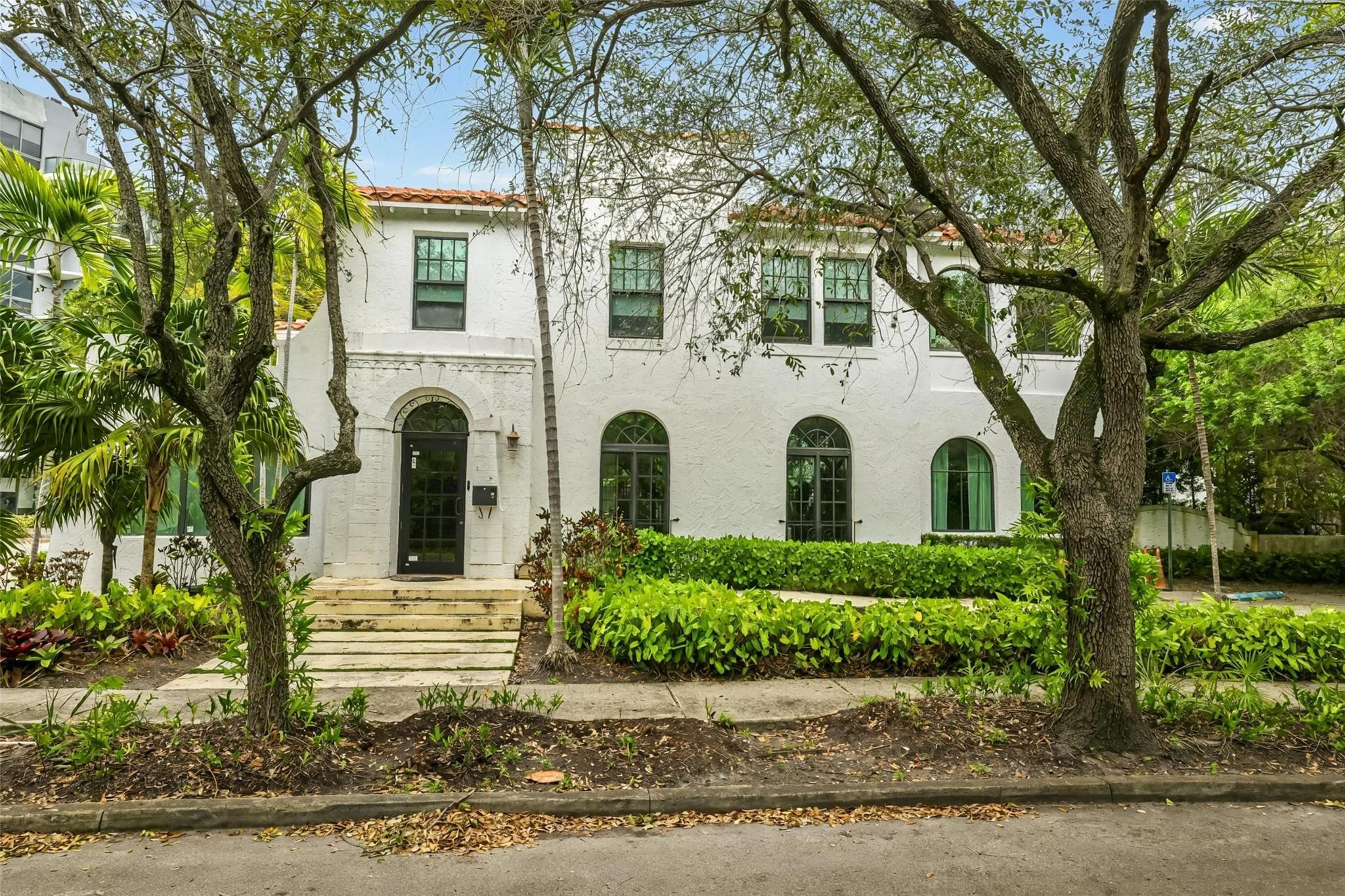 445 NE 56, Miami, FL 33137 — photo 3 of 38