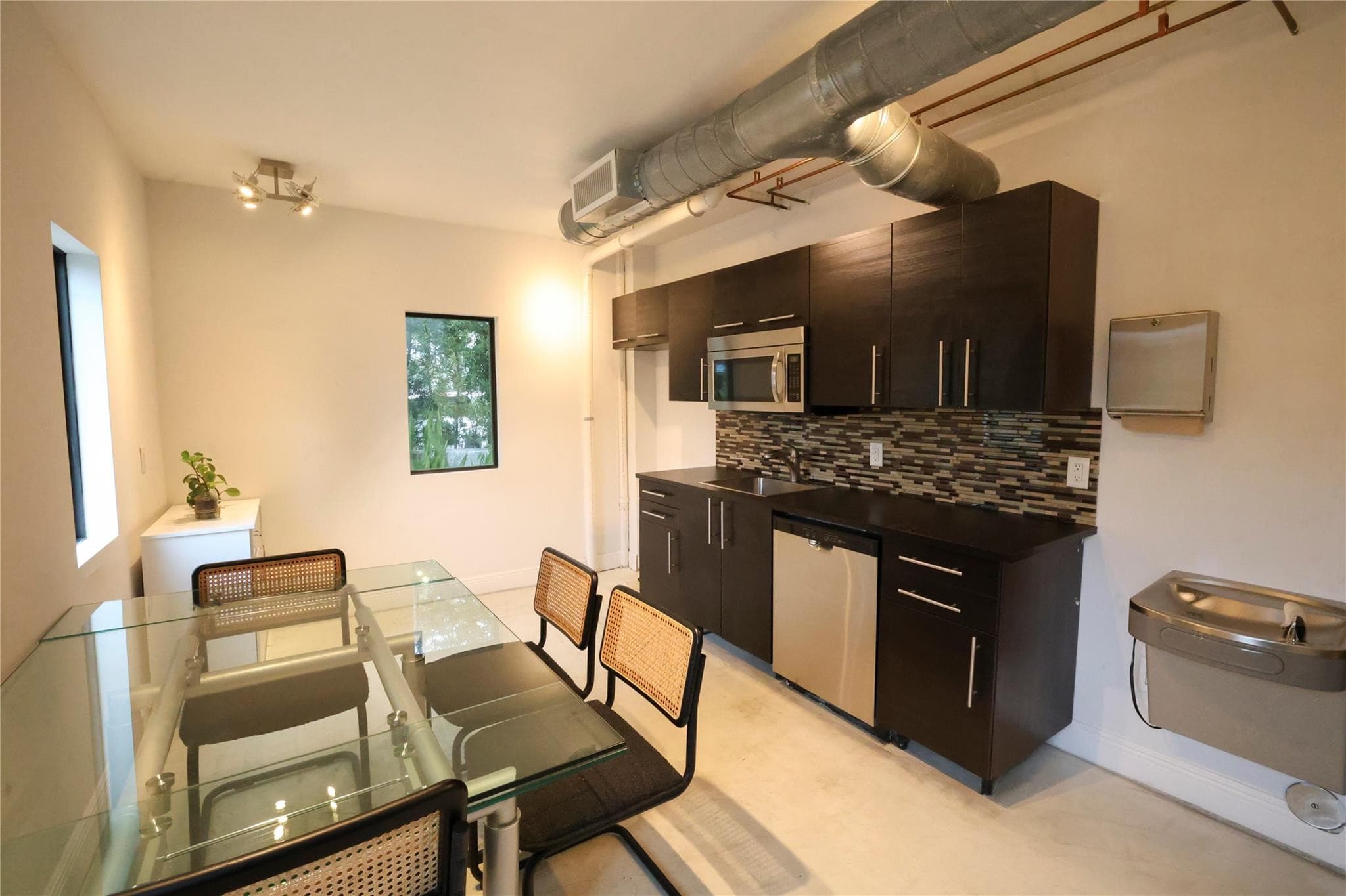 445 NE 56, Miami, FL 33137 — photo 16 of 38