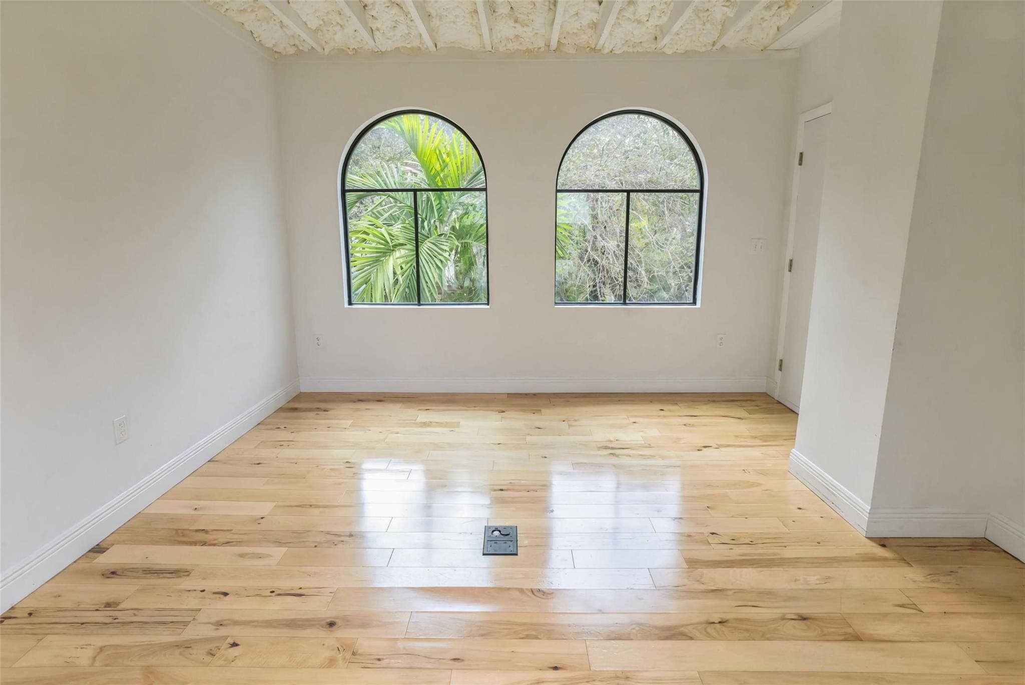 445 NE 56, Miami, FL 33137 — photo 28 of 38