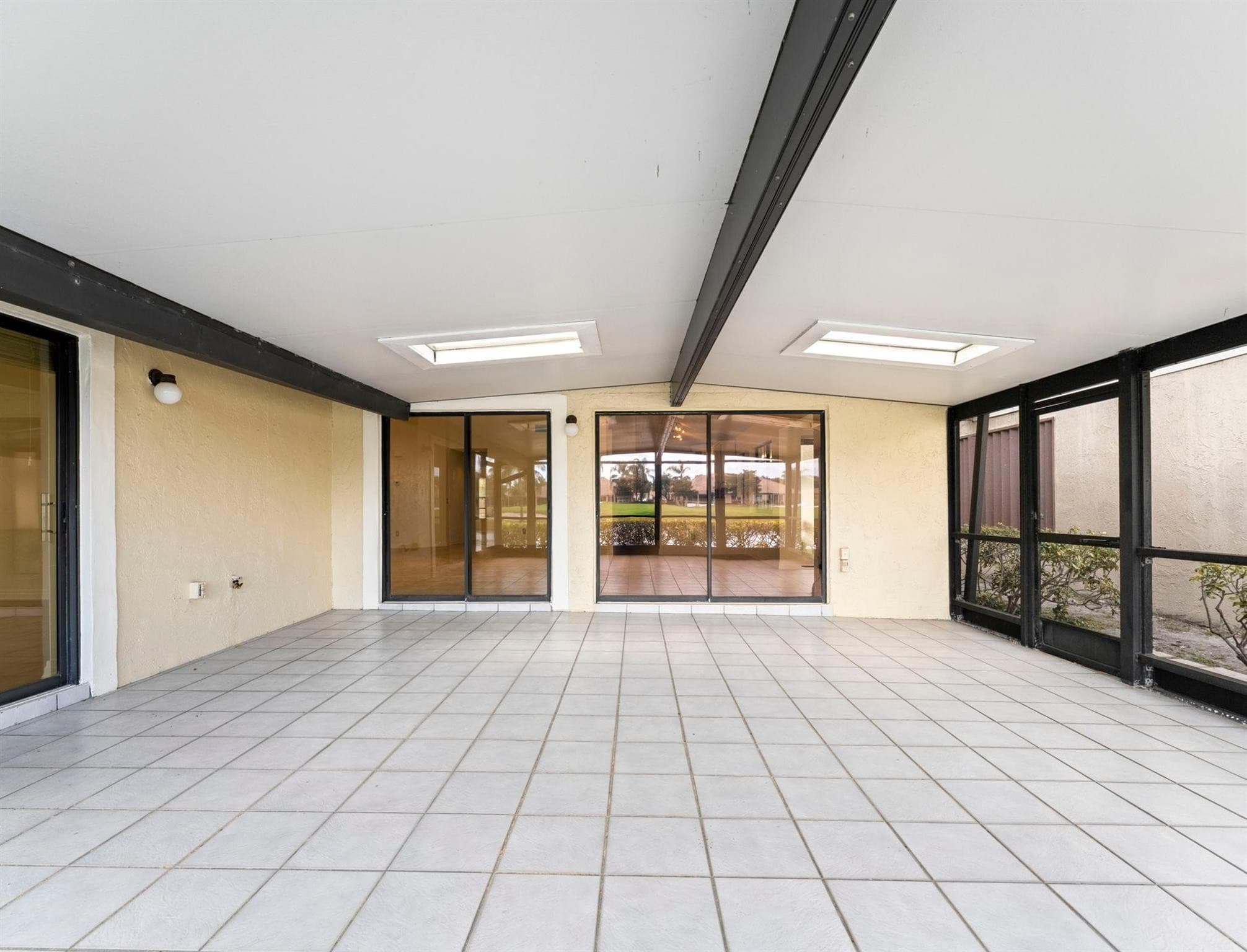 Single Family Residence in Boynton Beach — photo 27 of 31