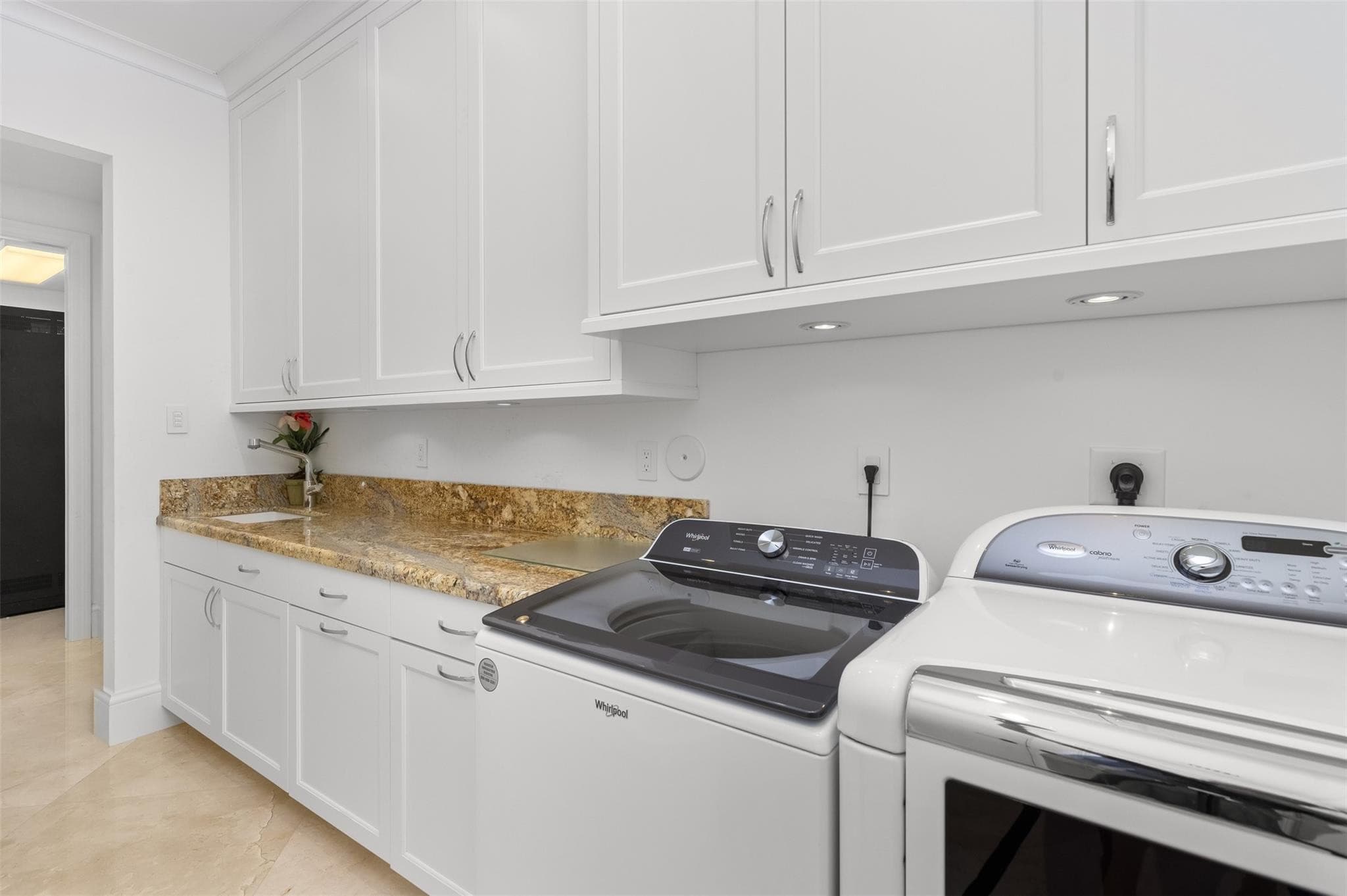 2716 Aqua Vista Boulevard, Fort Lauderdale, FL 33301 — photo 41 of 100