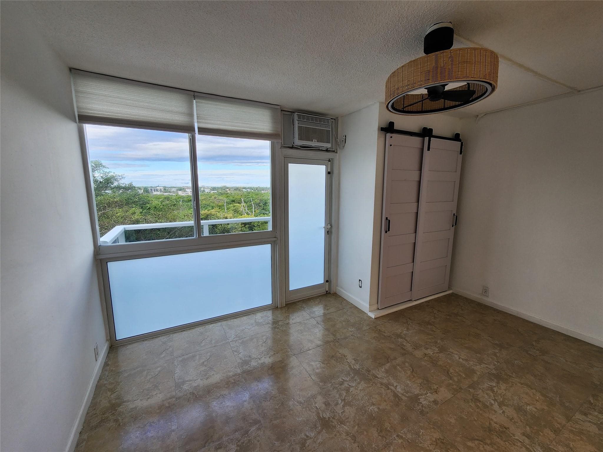 1200 N Fort Lauderdale Beach Boulevard 605, Fort Lauderdale, FL 33304 — photo 10 of 40