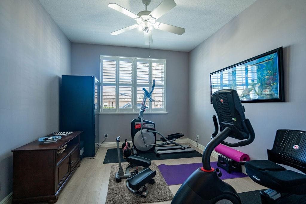 2825 Marina Circle 2825, Lighthouse Point, FL 33064 — photo 13 of 48