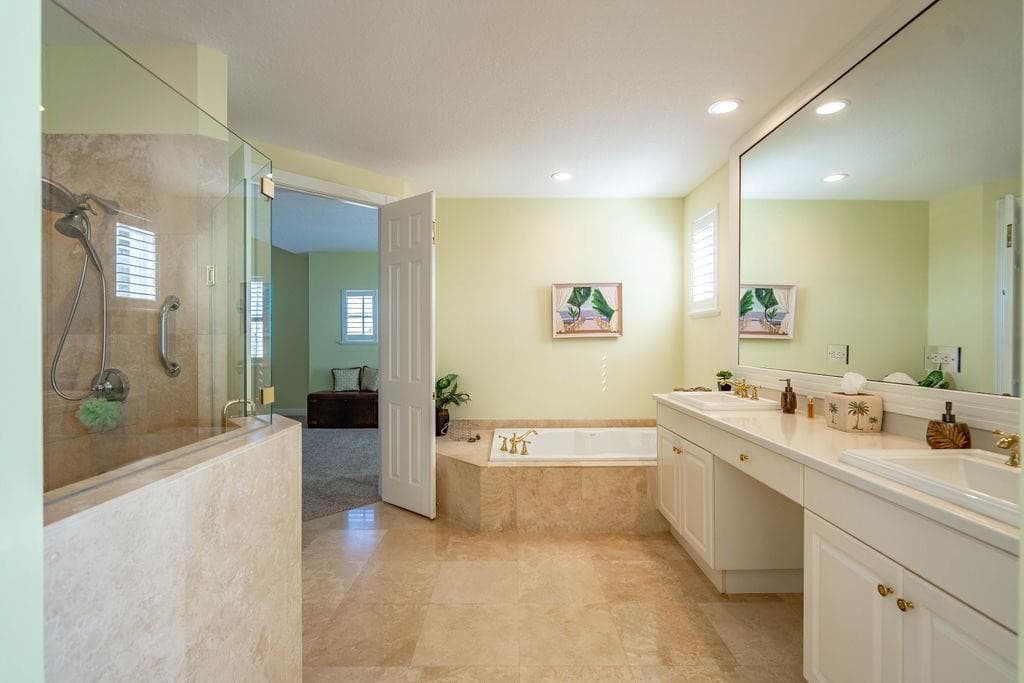 2825 Marina Circle 2825, Lighthouse Point, FL 33064 — photo 35 of 48