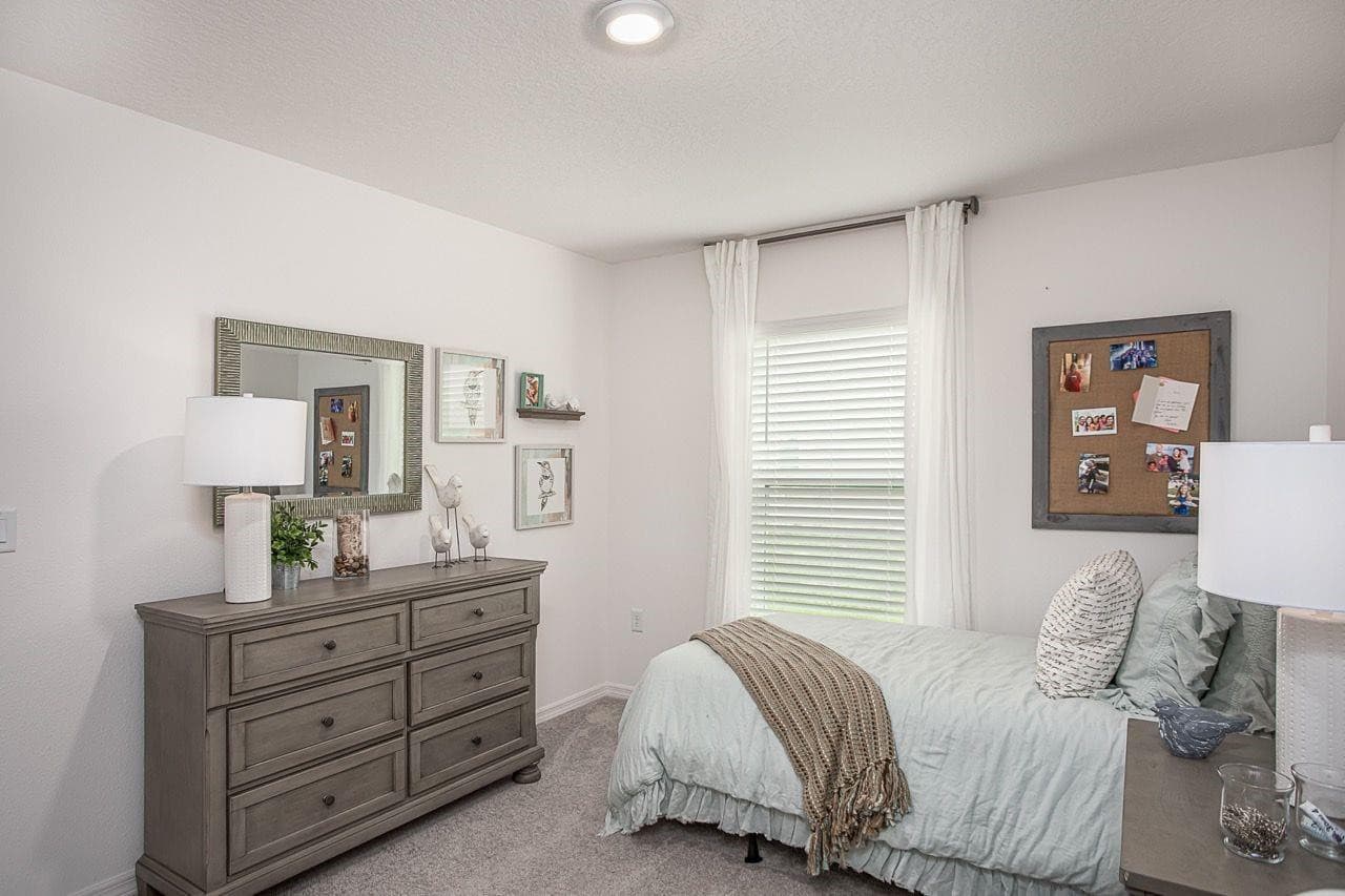 207 SW Aubudon Avenue, Port St. Lucie, FL — photo 14 of 30