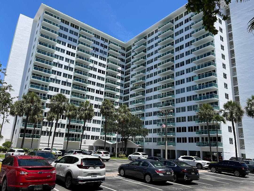 3233 NE 34th Street 717, Fort Lauderdale, FL 33308 — photo 4 of 34