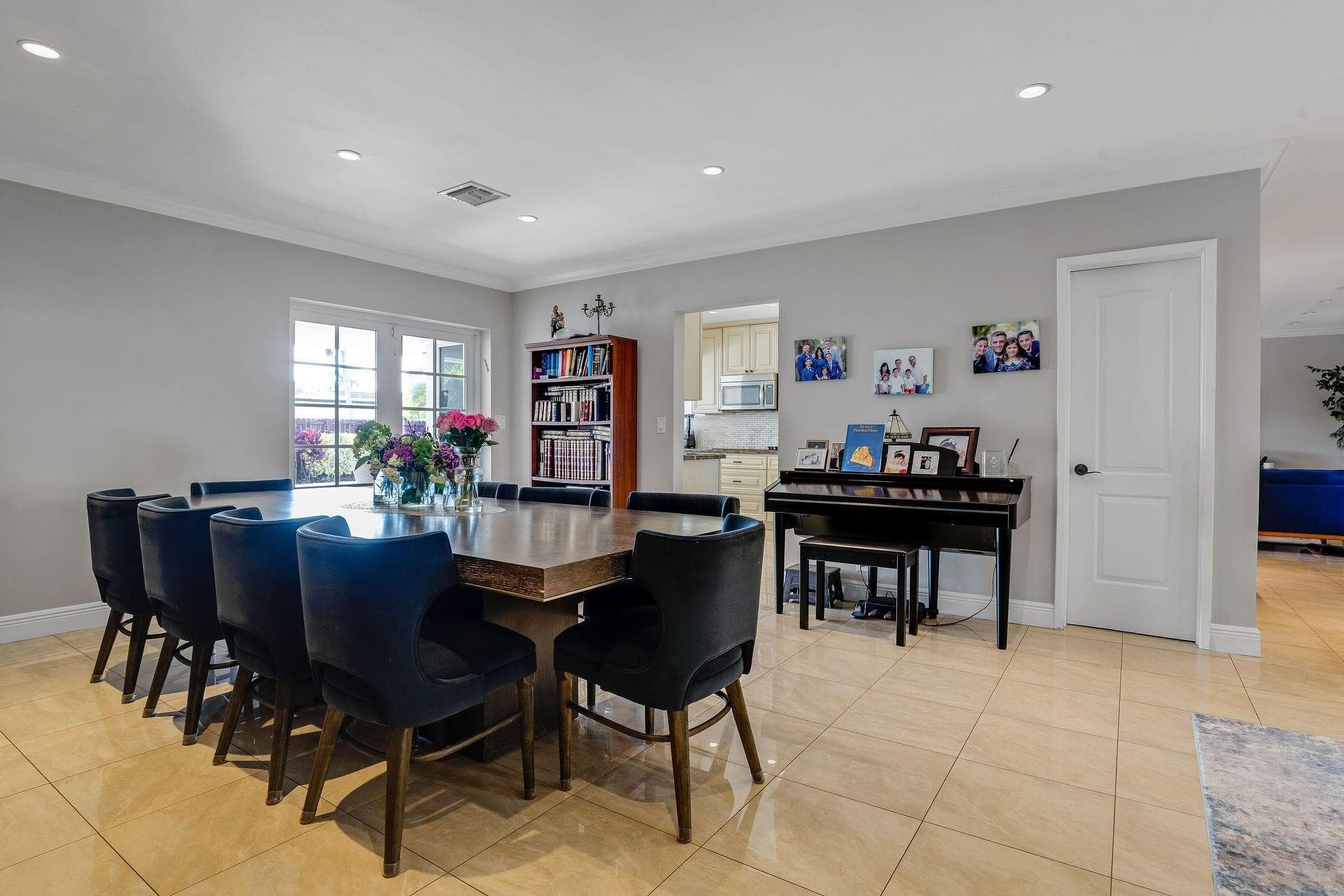 4000 N 36th Avenue, Hollywood, FL 33021 — photo 4 of 31
