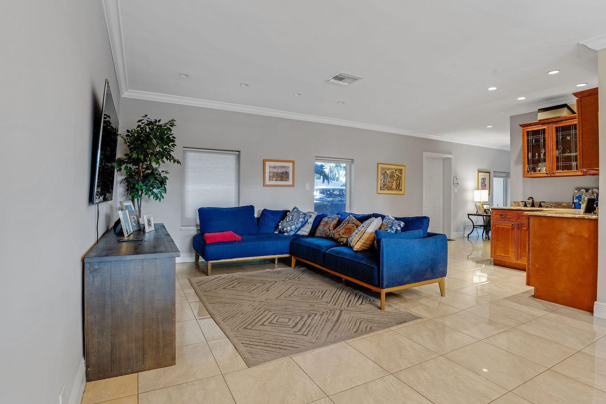 4000 N 36th Avenue, Hollywood, FL 33021 — photo 9 of 31