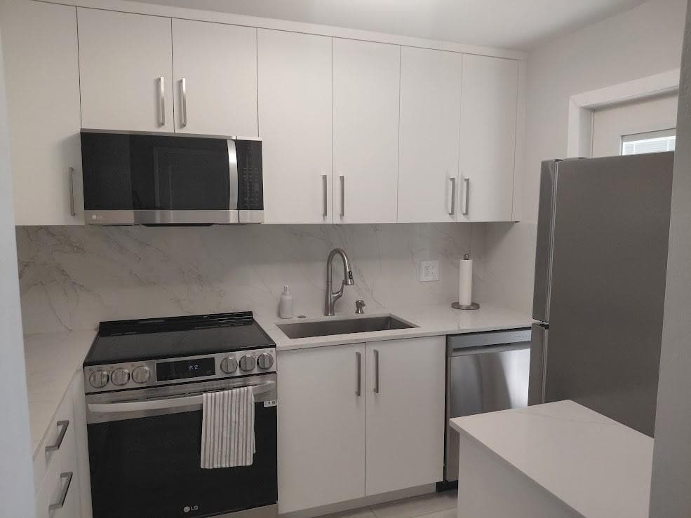 1951 NE 39th Street 127, Lighthouse Point, FL 33064 — photo 4 of 36