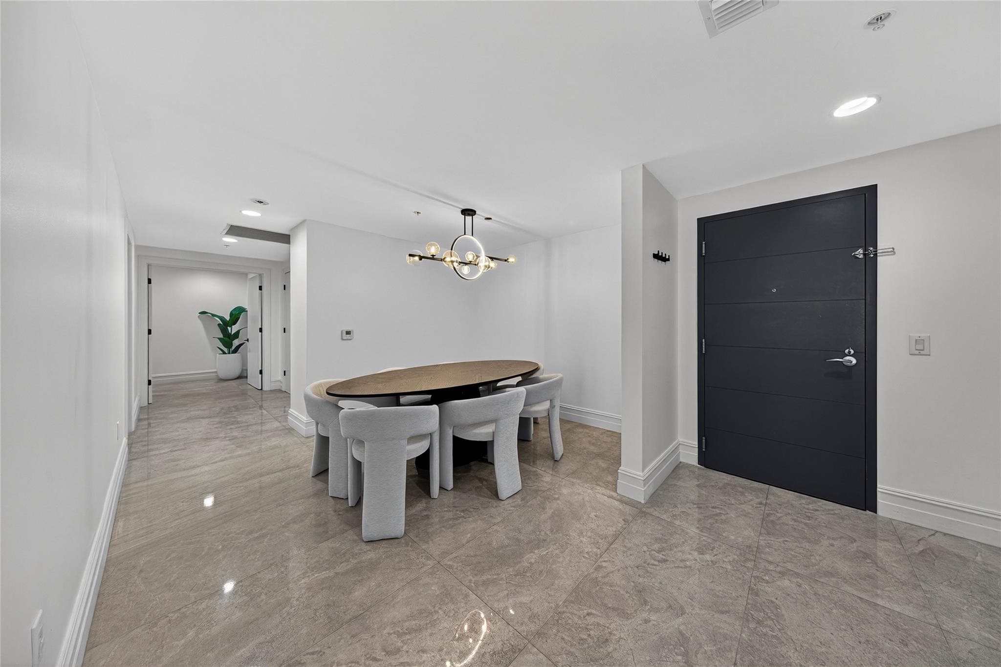 17301 Biscayne Boulevard 506, Aventura, FL 33160 — photo 5 of 54