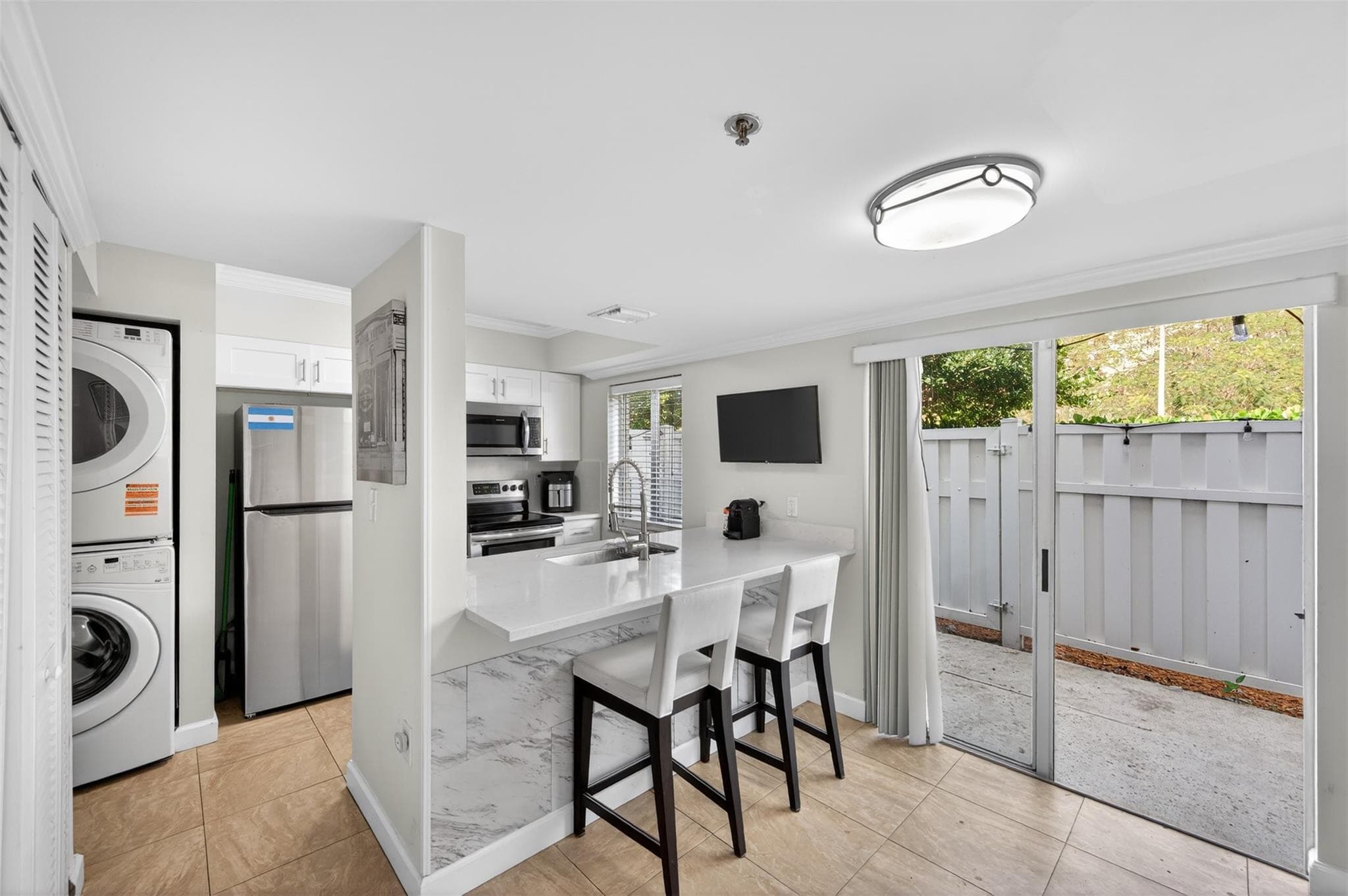 245 Riviera Circle 245, Weston, FL 33326 — photo 13 of 40