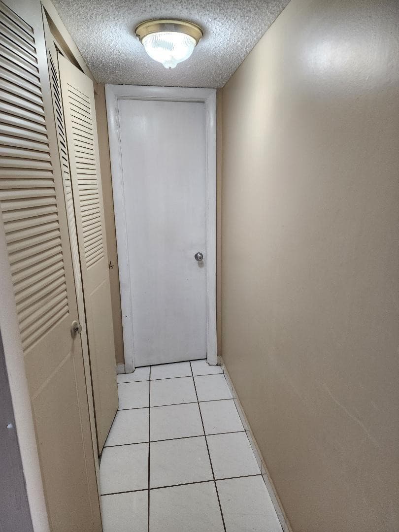 5031 W Oakland Park Boulevard 307, Lauderdale Lakes, FL 33313 — photo 6 of 10