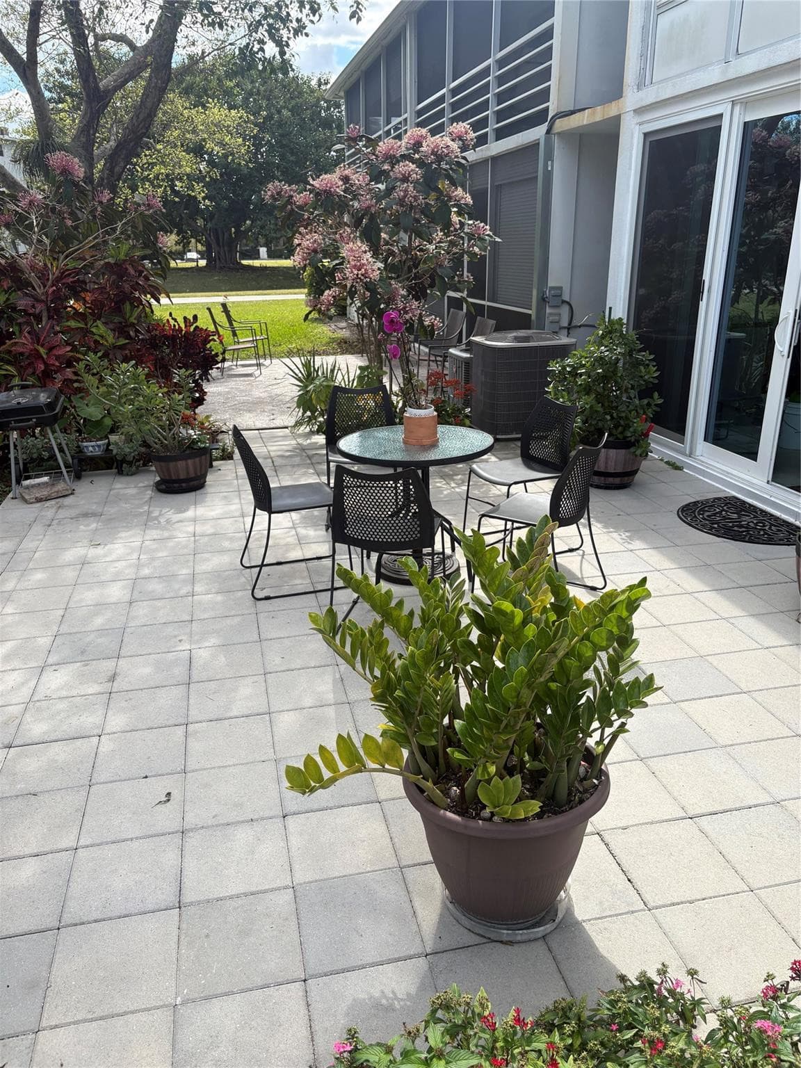 211 N Oakridge 211, Deerfield Beach, FL 33442 — photo 5 of 23