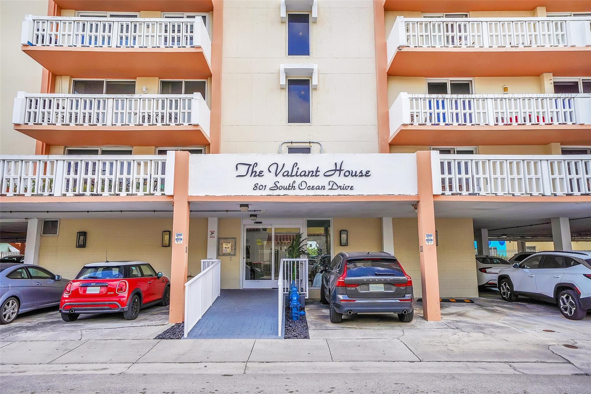 801 S Ocean Drive 605, Hollywood, FL 33019 — photo 2 of 65