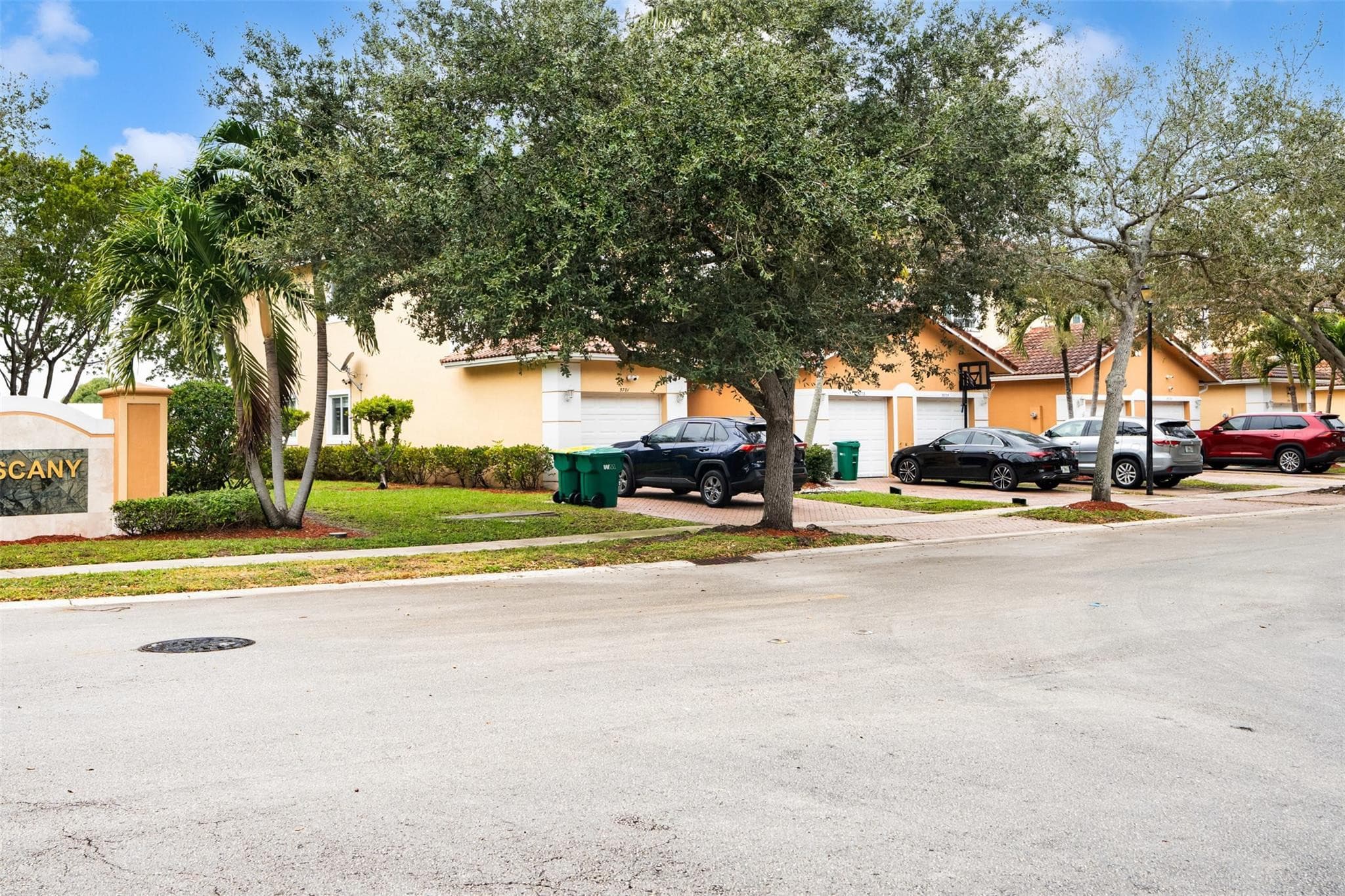 5722 Tuscany Terrace, Tamarac, FL 33321 — photo 2 of 48