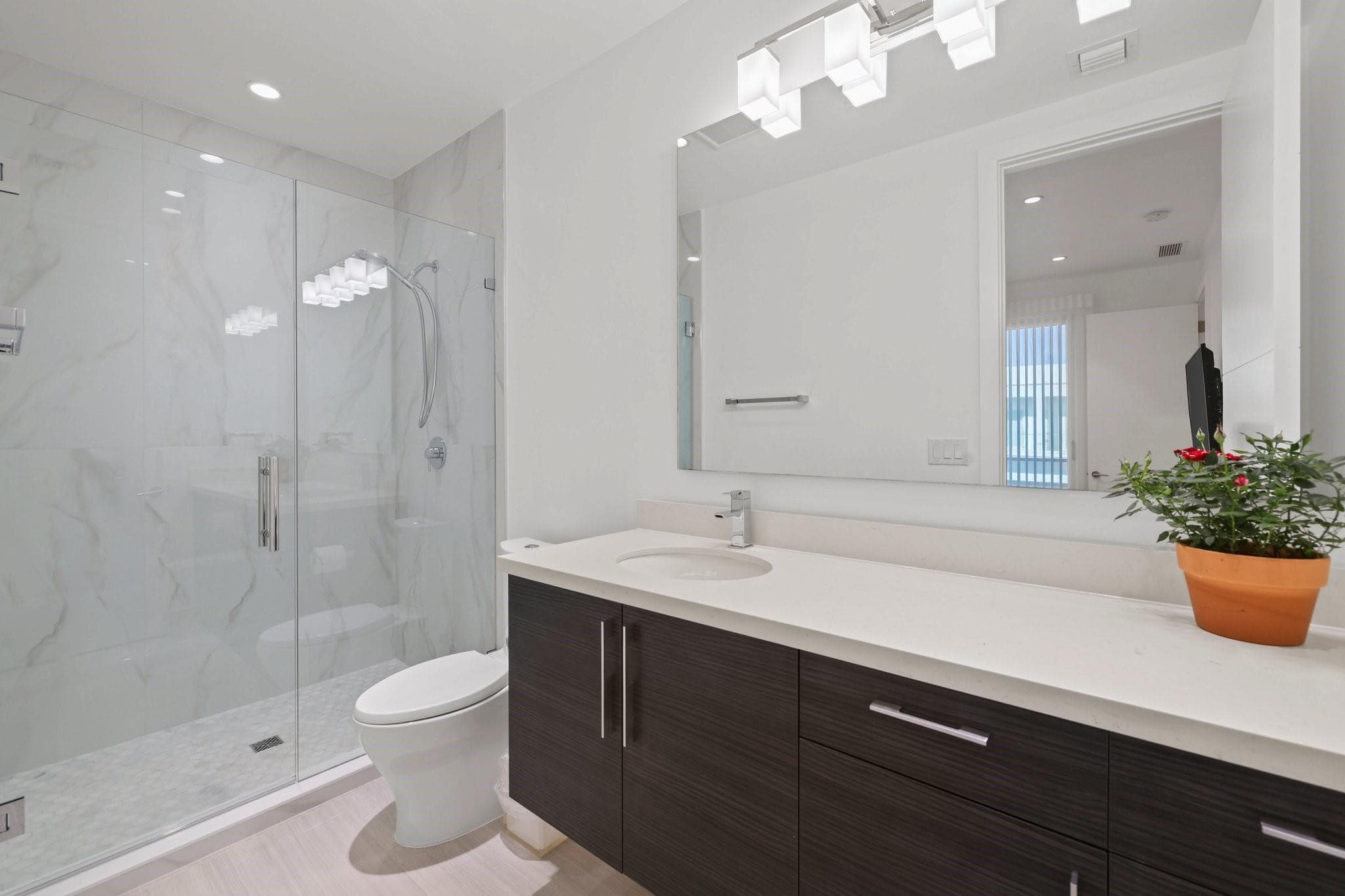 238 Shore Court, Lauderdale-By-The-Sea, FL 33308 — photo 31 of 49