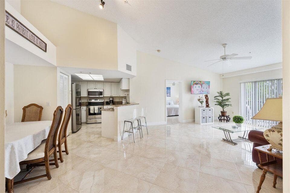 1100 Crestwood Court 1110, Royal Palm Beach, FL 33411 — photo 2 of 24