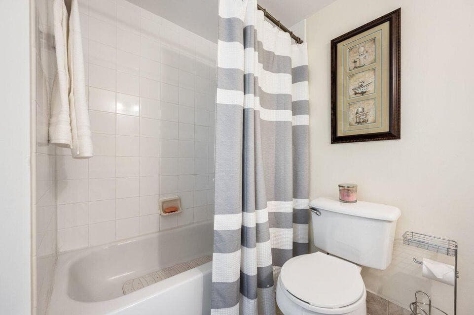 1100 Crestwood Court 1110, Royal Palm Beach, FL 33411 — photo 8 of 24