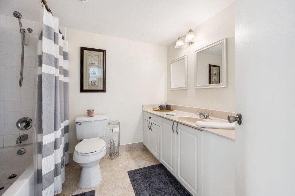1100 Crestwood Court 1110, Royal Palm Beach, FL 33411 — photo 9 of 24