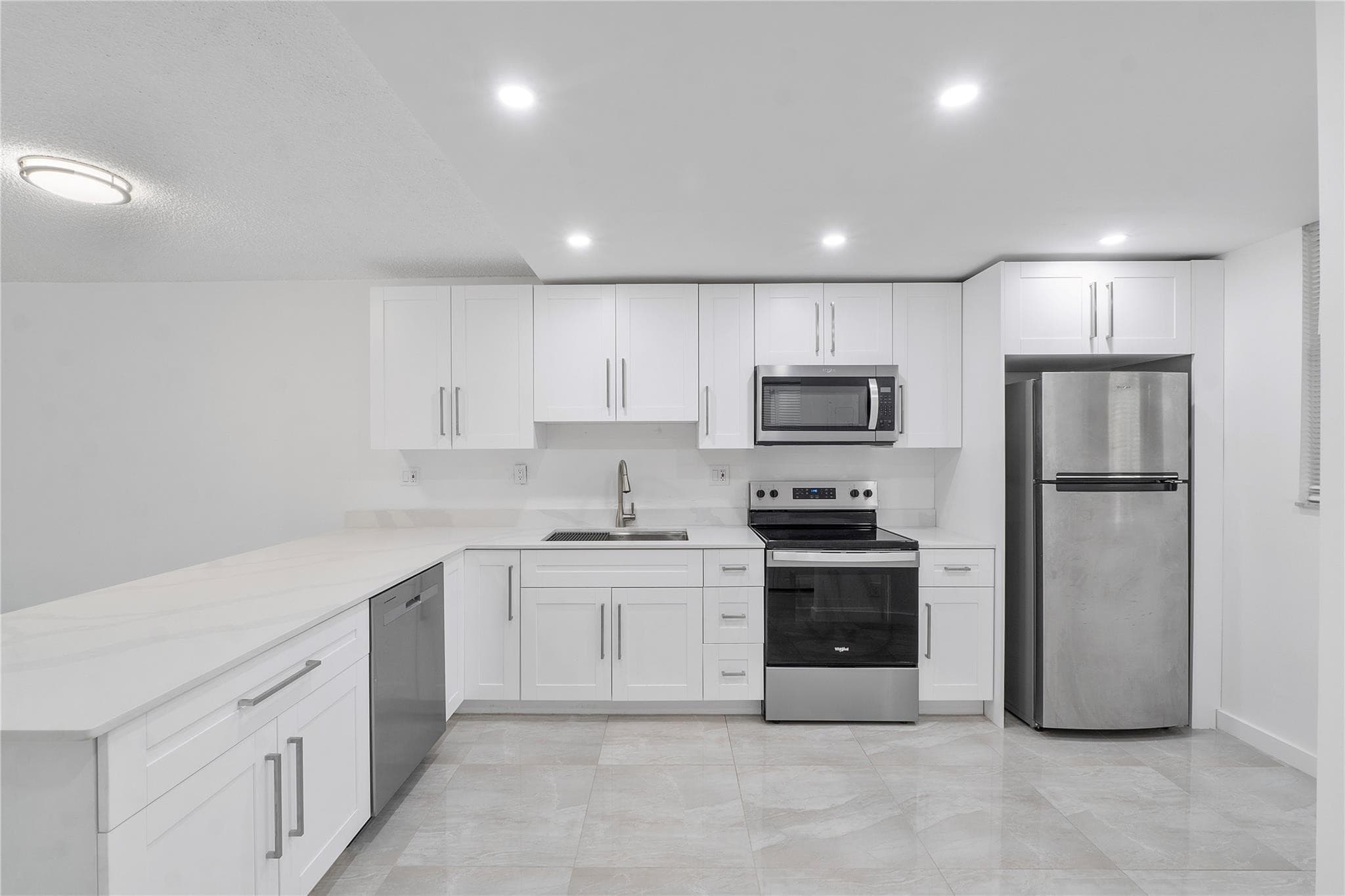 3751 Environ Boulevard 243, Lauderhill, FL 33319 — photo 3 of 23