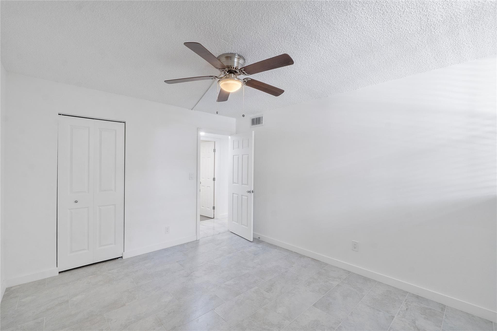 3751 Environ Boulevard 243, Lauderhill, FL 33319 — photo 8 of 23