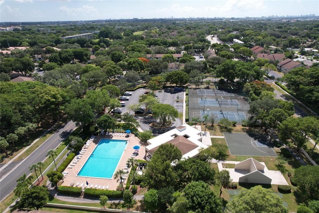 715 Gardens Drive 203, Pompano Beach, FL 33069 — photo 20 of 21
