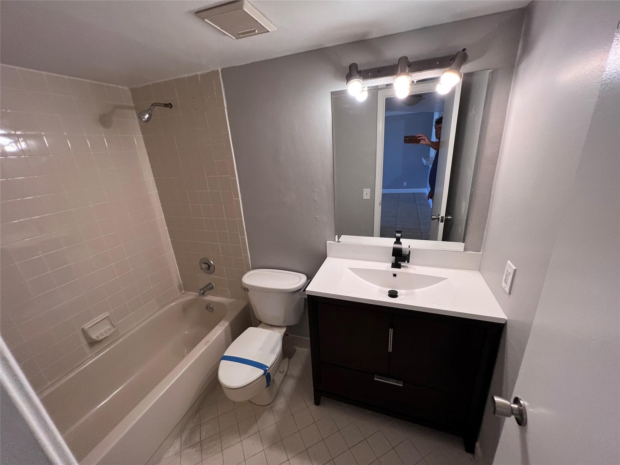 118 Lake Emerald Drive 103, Oakland Park, FL 33309 — photo 10 of 14