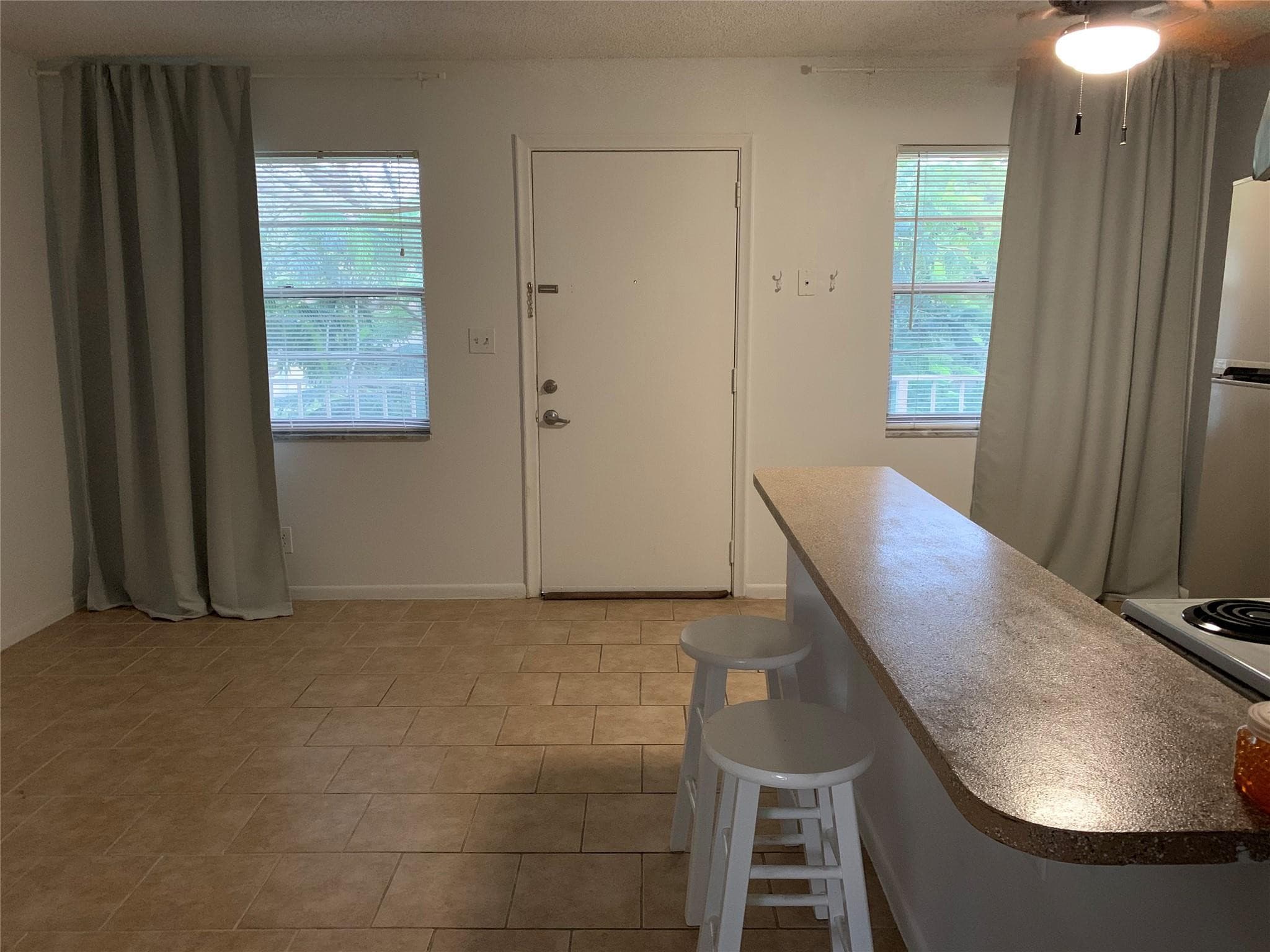 5168 NE 6th Avenue 429, Fort Lauderdale, FL 33334 — photo 8 of 20