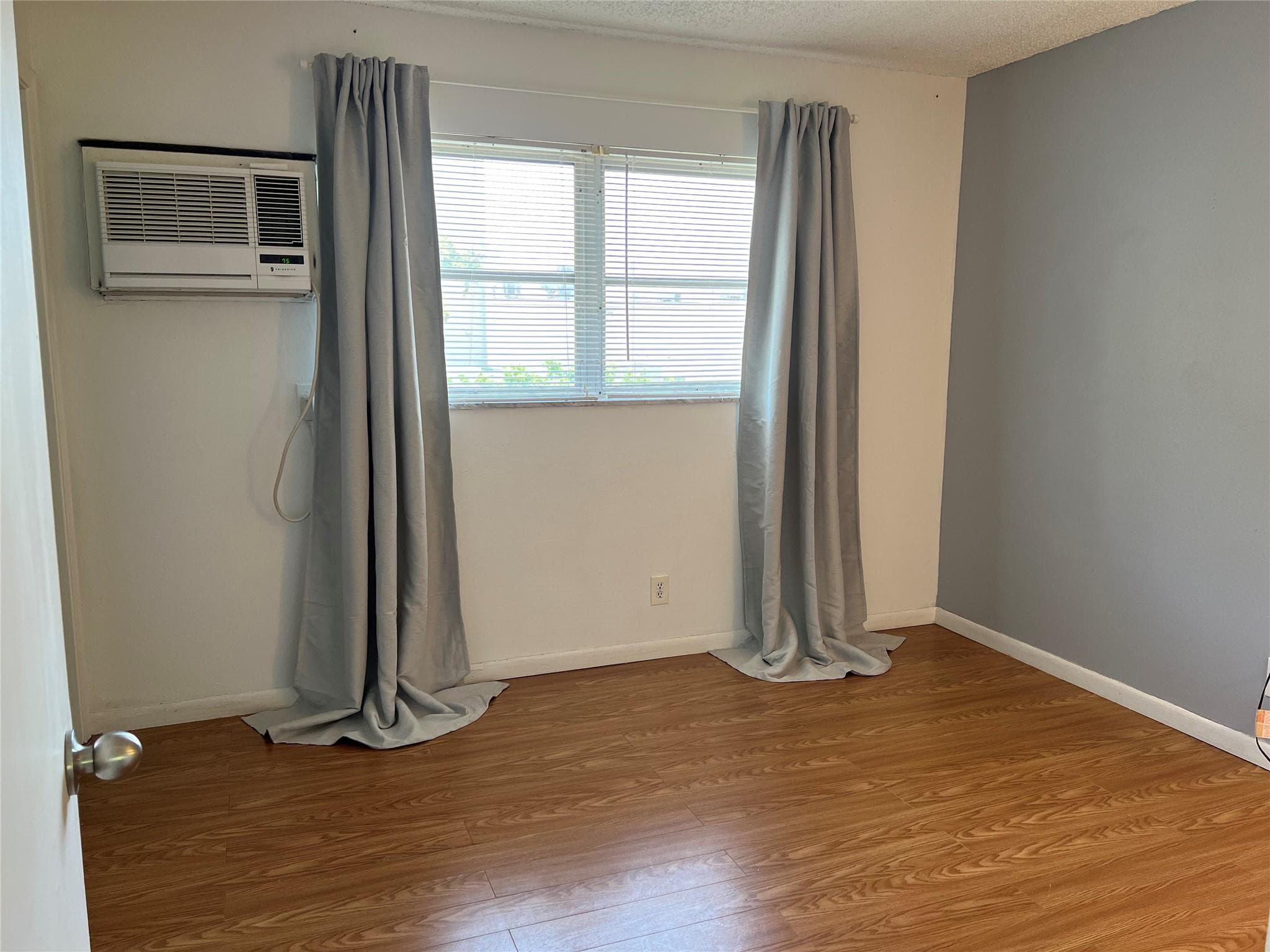 5168 NE 6th Avenue 429, Fort Lauderdale, FL 33334 — photo 11 of 20