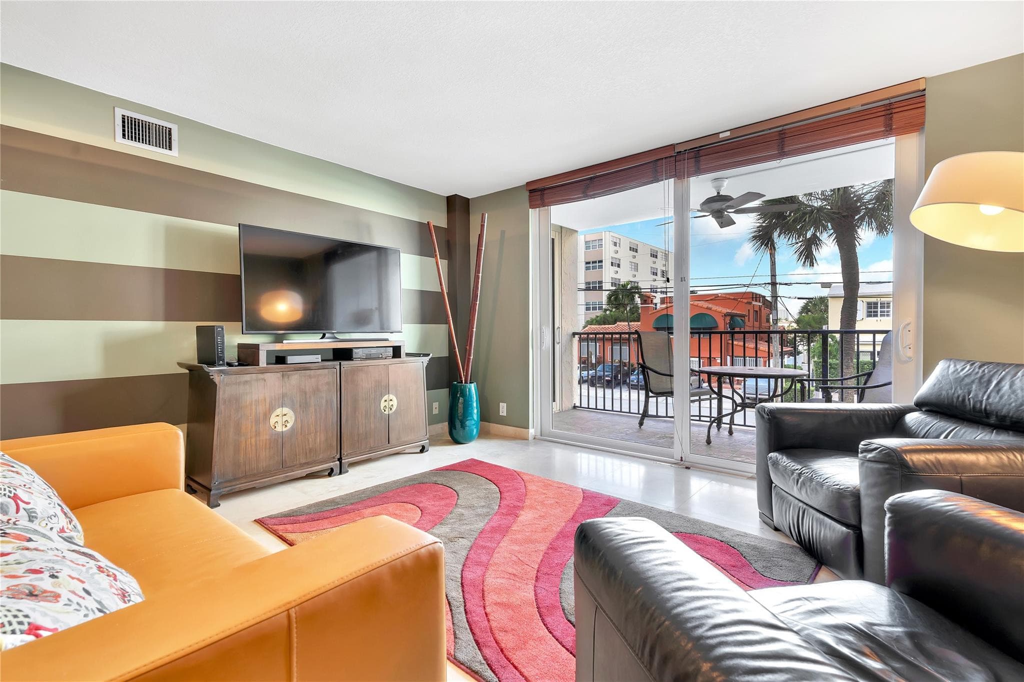 112 N Birch Road 202, Fort Lauderdale, FL 33304 — photo 5 of 18
