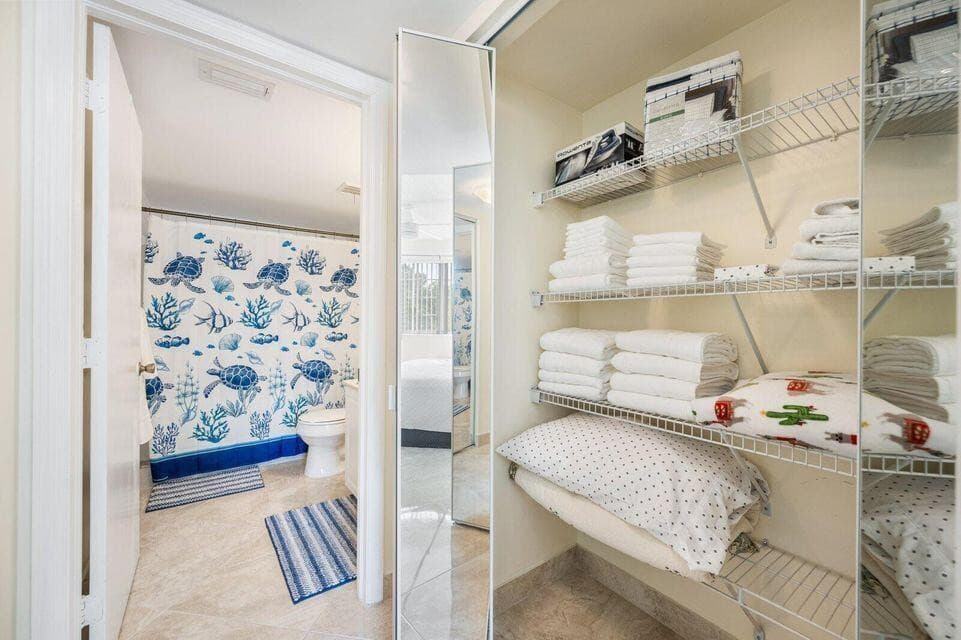 1100 Crestwood Court 1110, Royal Palm Beach, FL 33411 — photo 14 of 24