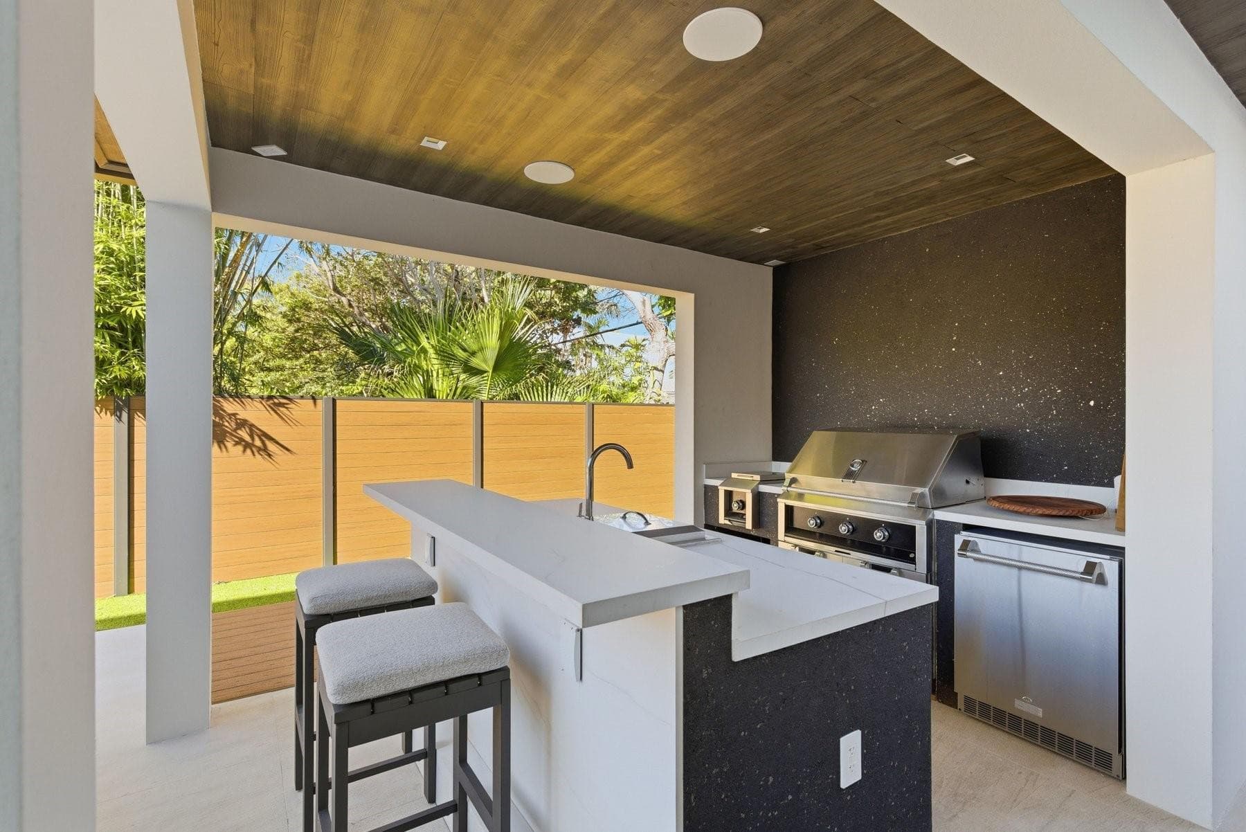 2103 Bayview Drive, Fort Lauderdale, FL 33305 — photo 49 of 63