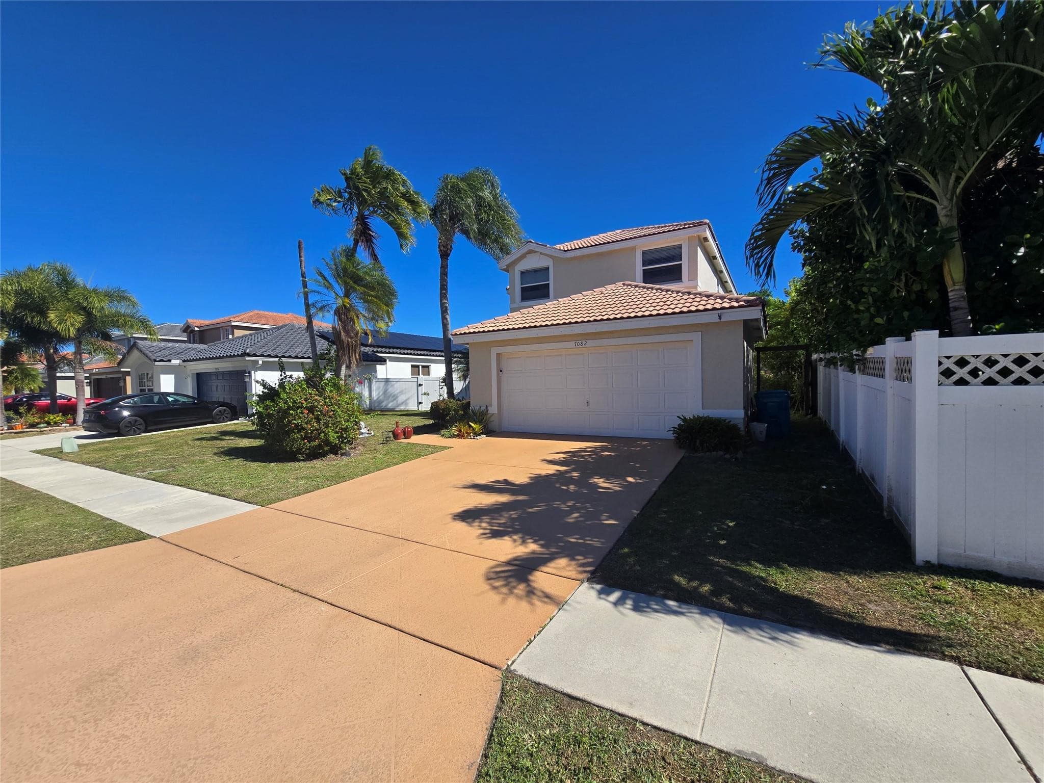 7082 Middlebury Drive, Boynton Beach, FL 33436 — photo 3 of 58