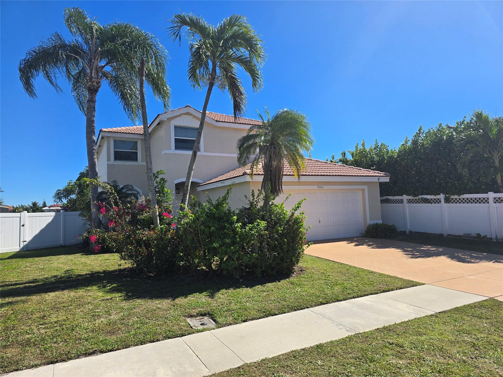 7082 Middlebury Drive, Boynton Beach, FL 33436 — photo 4 of 58