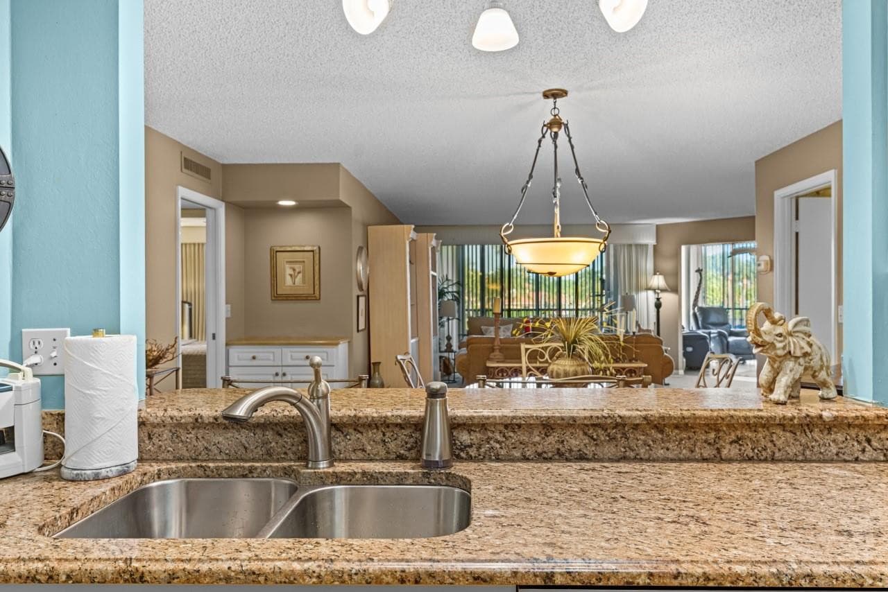 1815 Mooringline Drive 2e, Vero Beach, FL 32963 — photo 21 of 42