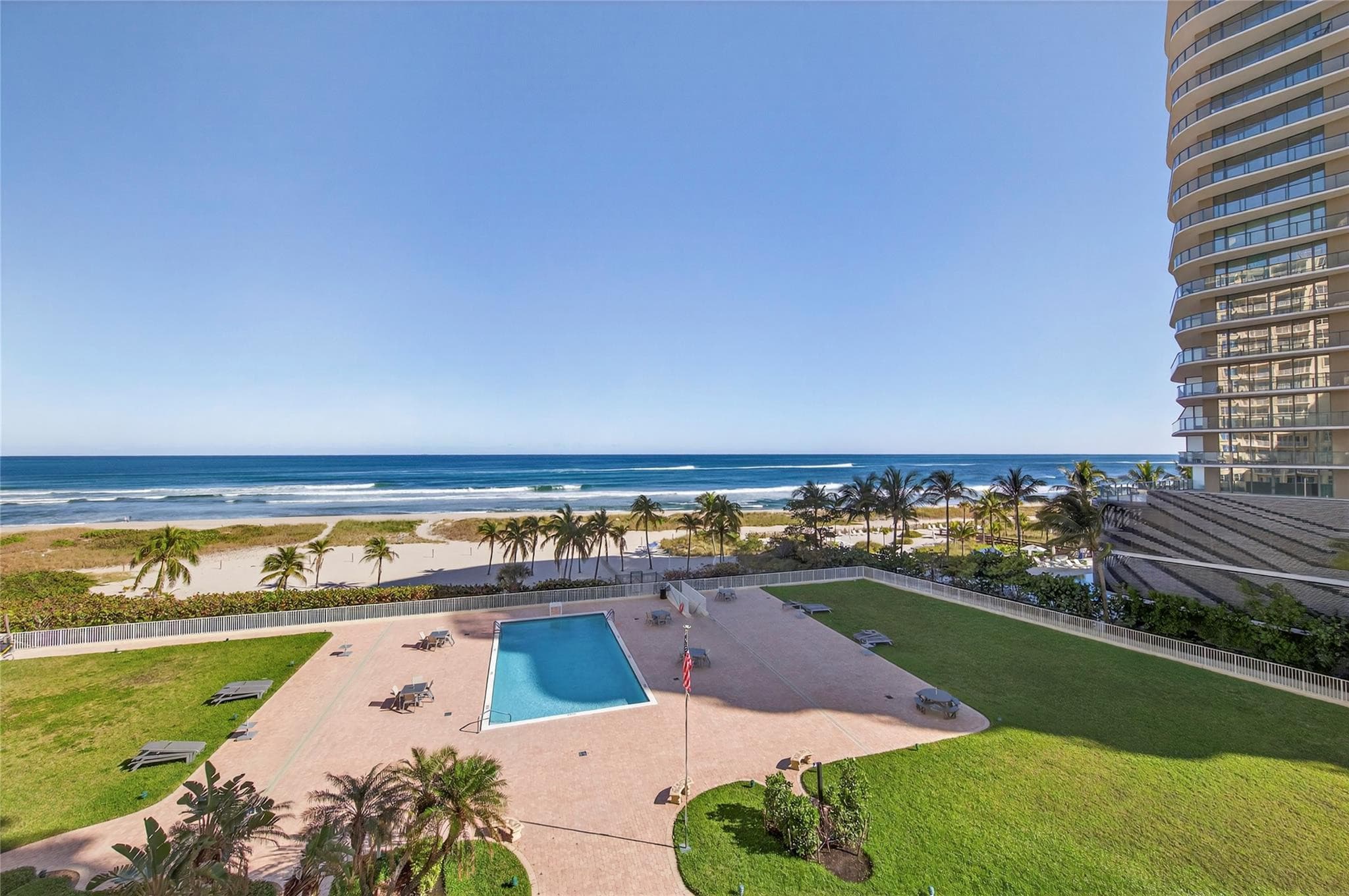 750 N Ocean Boulevard 608, Pompano Beach, FL 33062 — photo 4 of 51