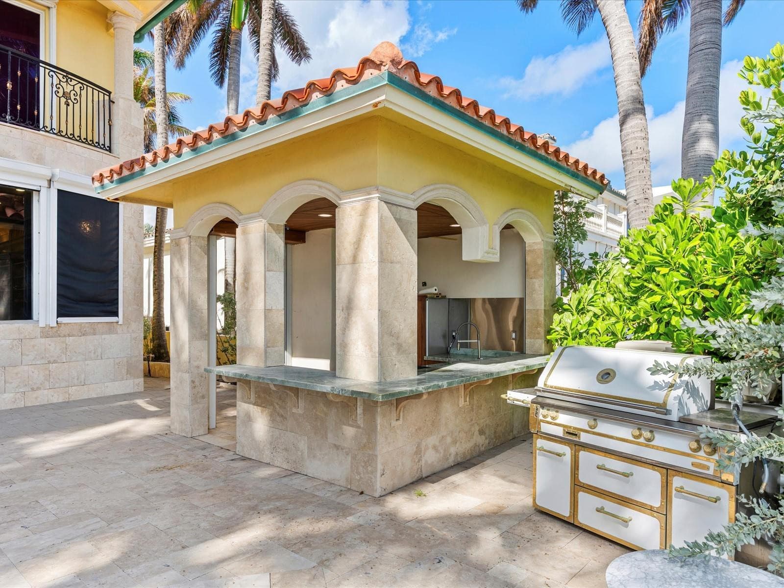 555 Ocean Boulevard, Golden Beach, FL 33160 — photo 24 of 26