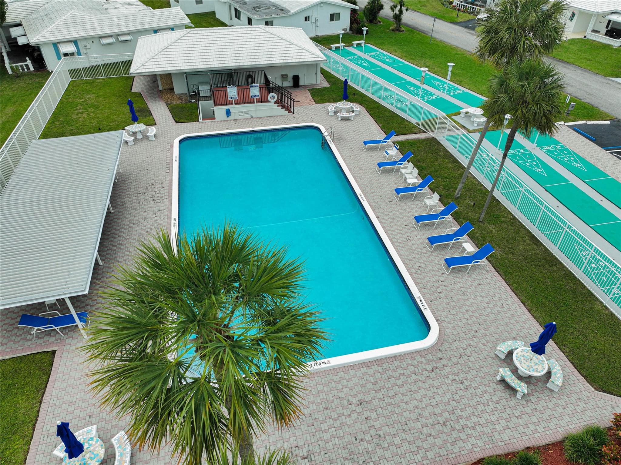 2741 W Golf Boulevard, Pompano Beach, FL 33064 — photo 14 of 15