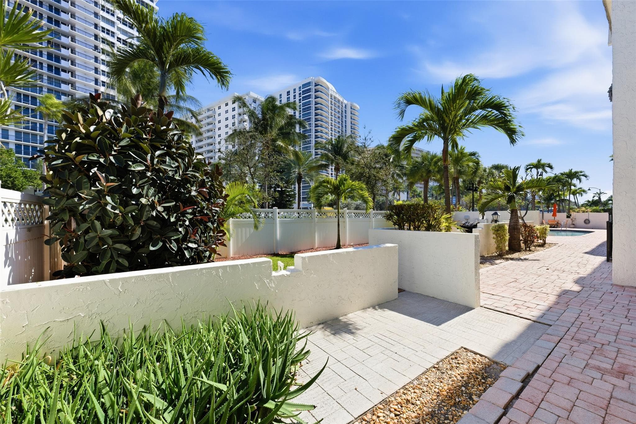 4143 N Ocean Boulevard 203, Fort Lauderdale, FL 33308 — photo 9 of 26