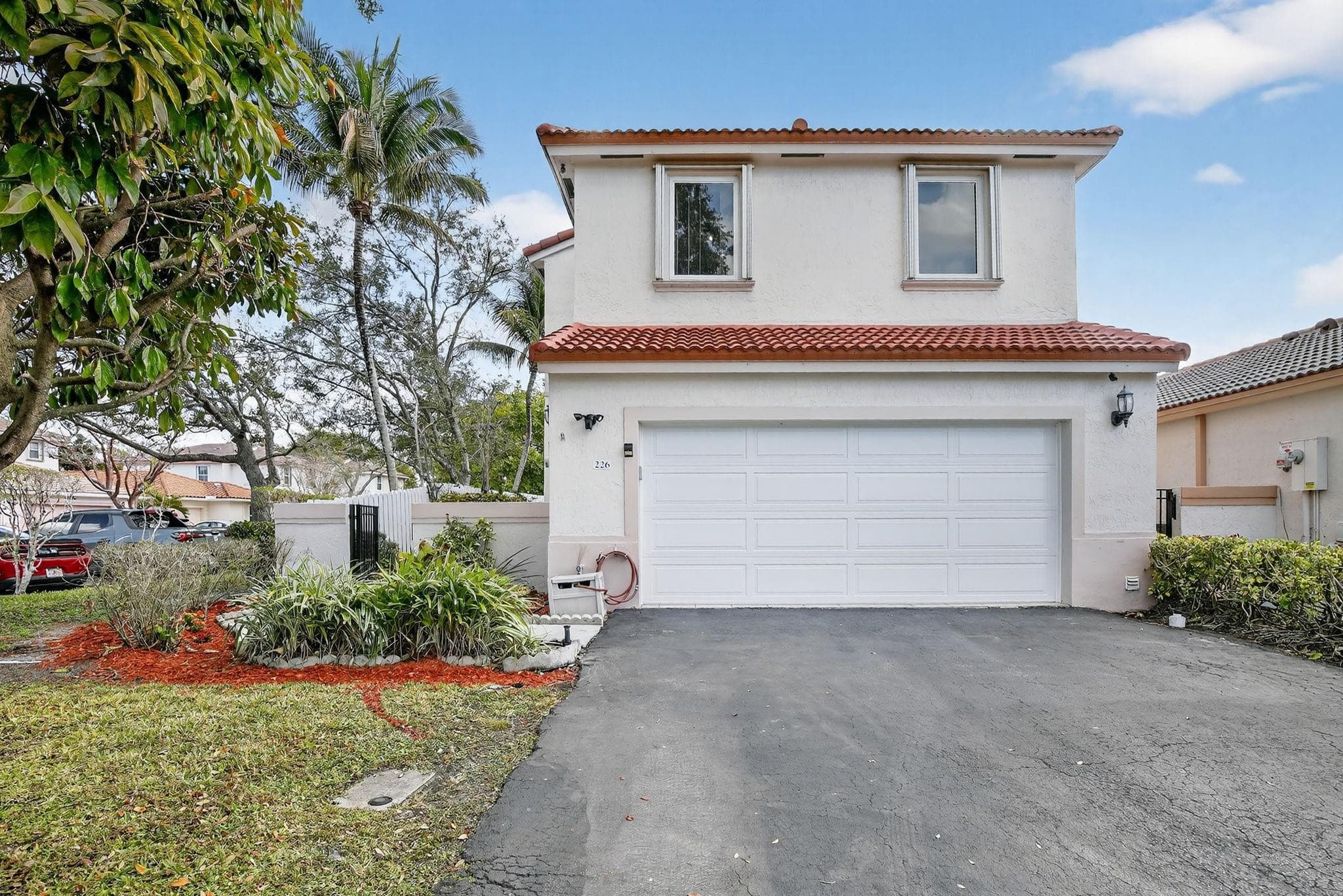 226 NW 75th Way, Plantation, FL 33317 — photo 1 of 43